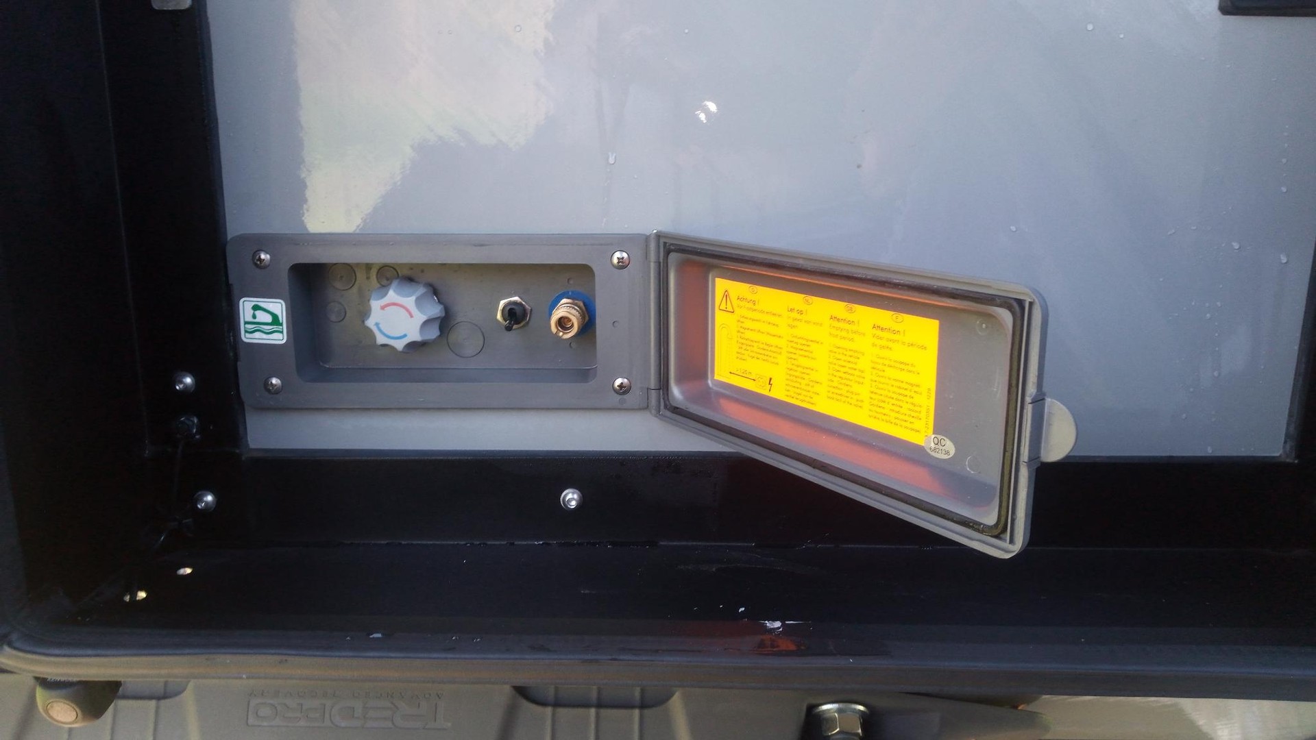 TOYOTA HZJ79-image-10
