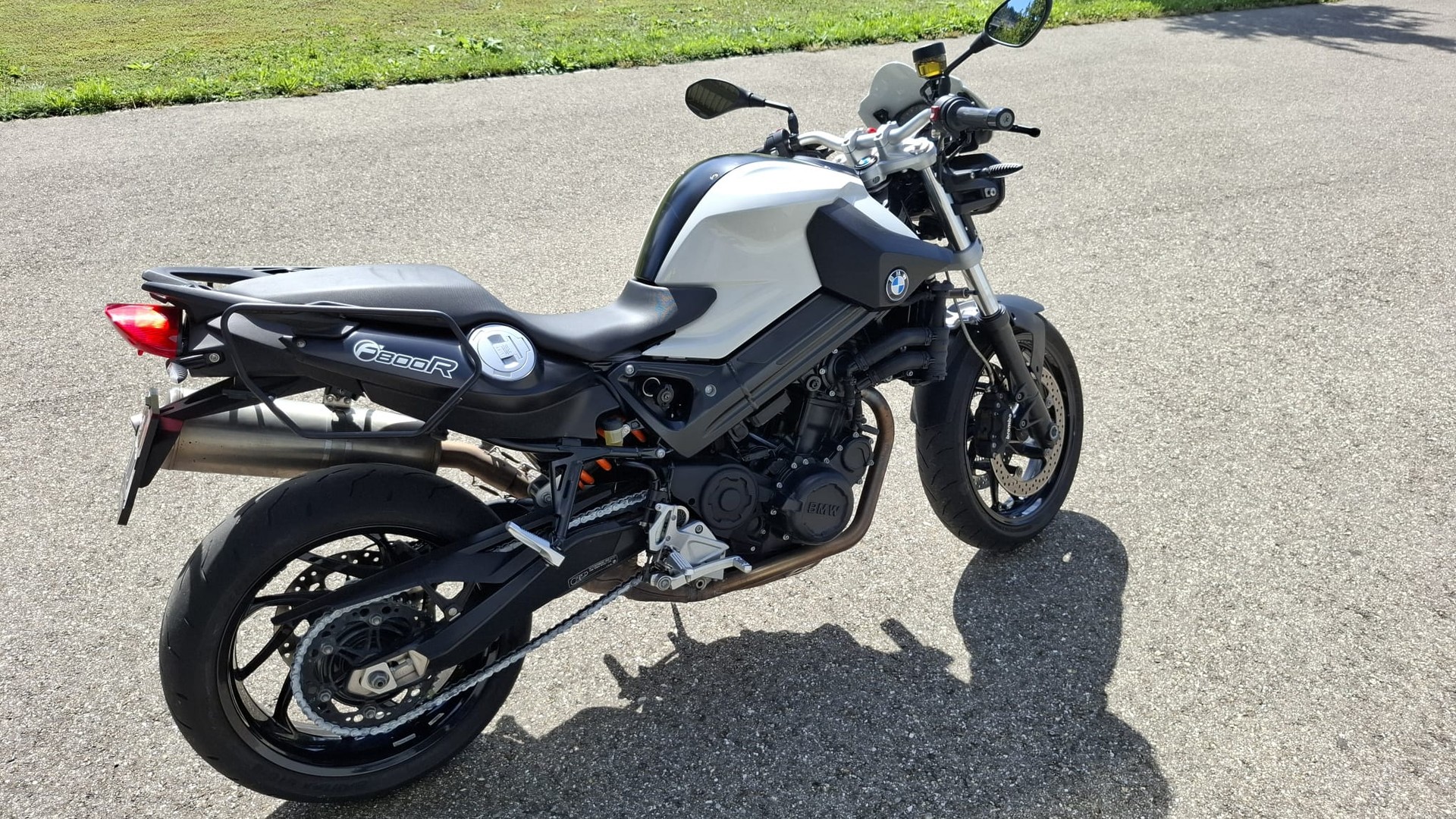 BMW F 800 R-image-1