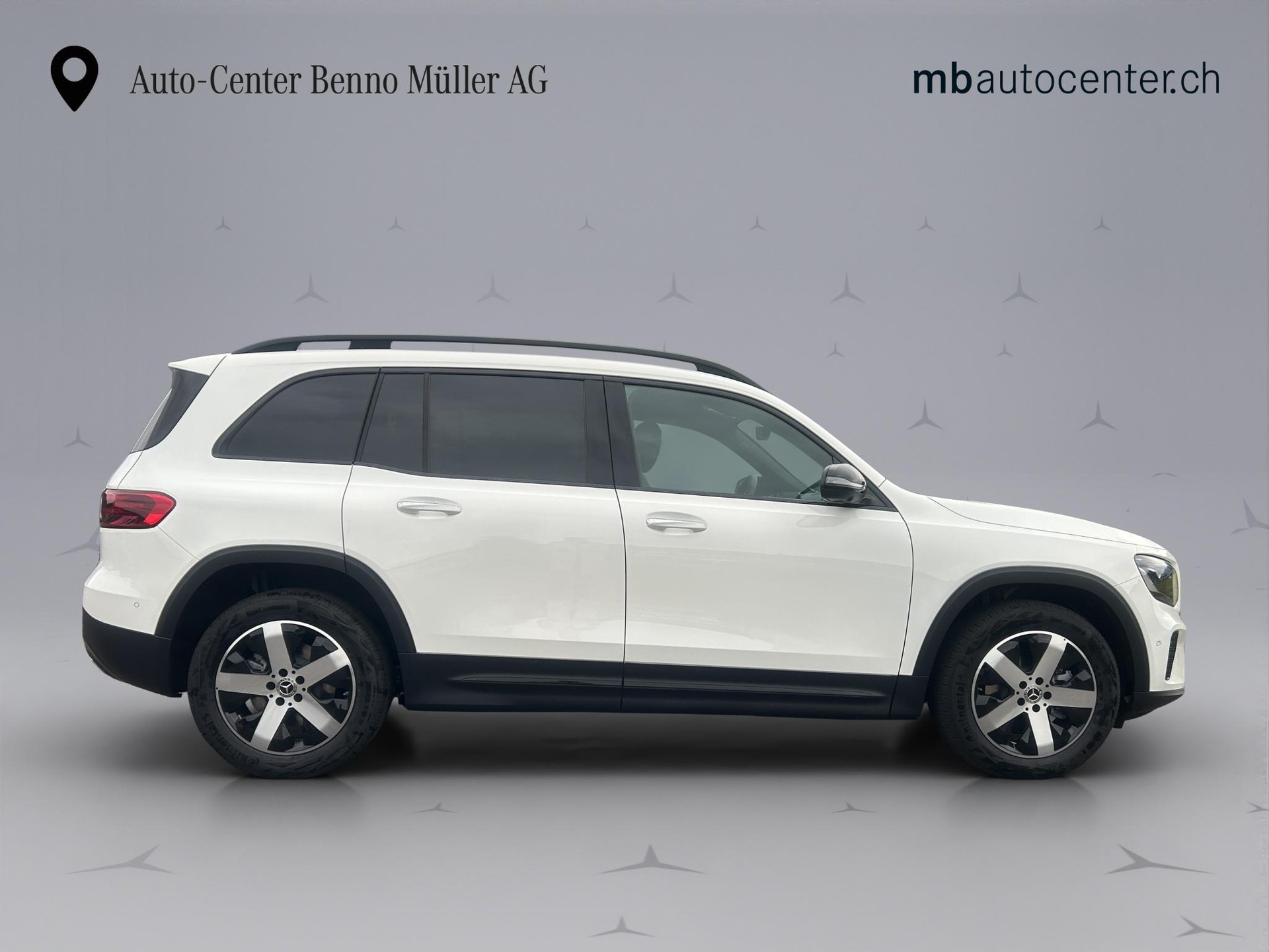 MERCEDES-BENZ GLB 250 Progressive 4matic-image-5