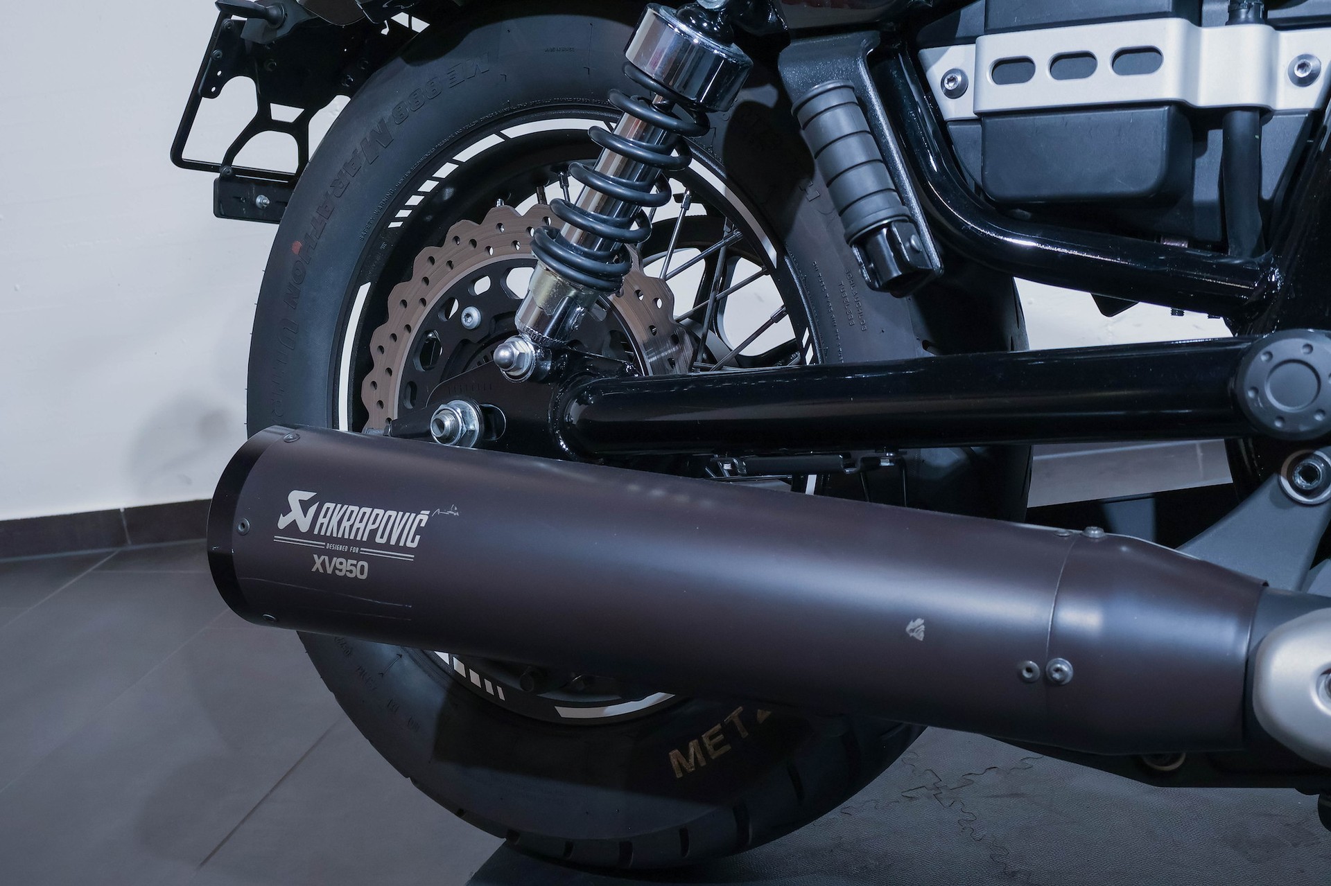 YAMAHA XV 950-image-11