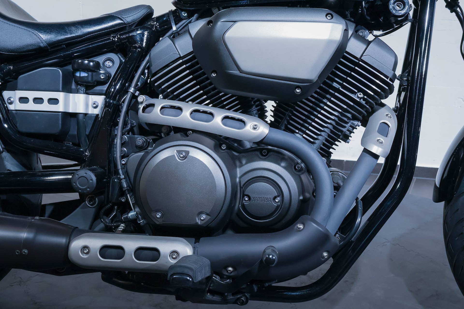 YAMAHA XV 950-image-12