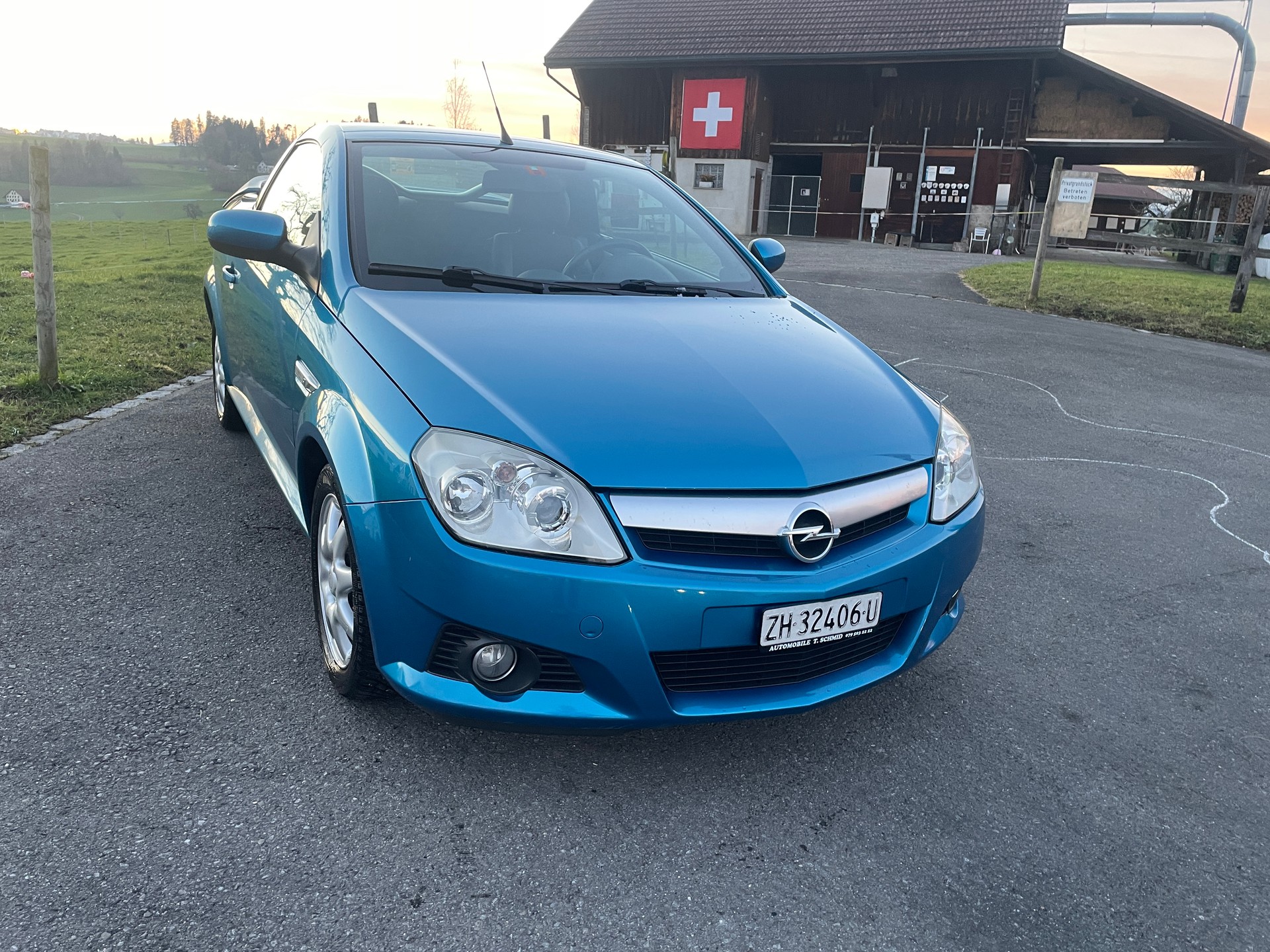 OPEL Tigra 1.8 Sport-image-1