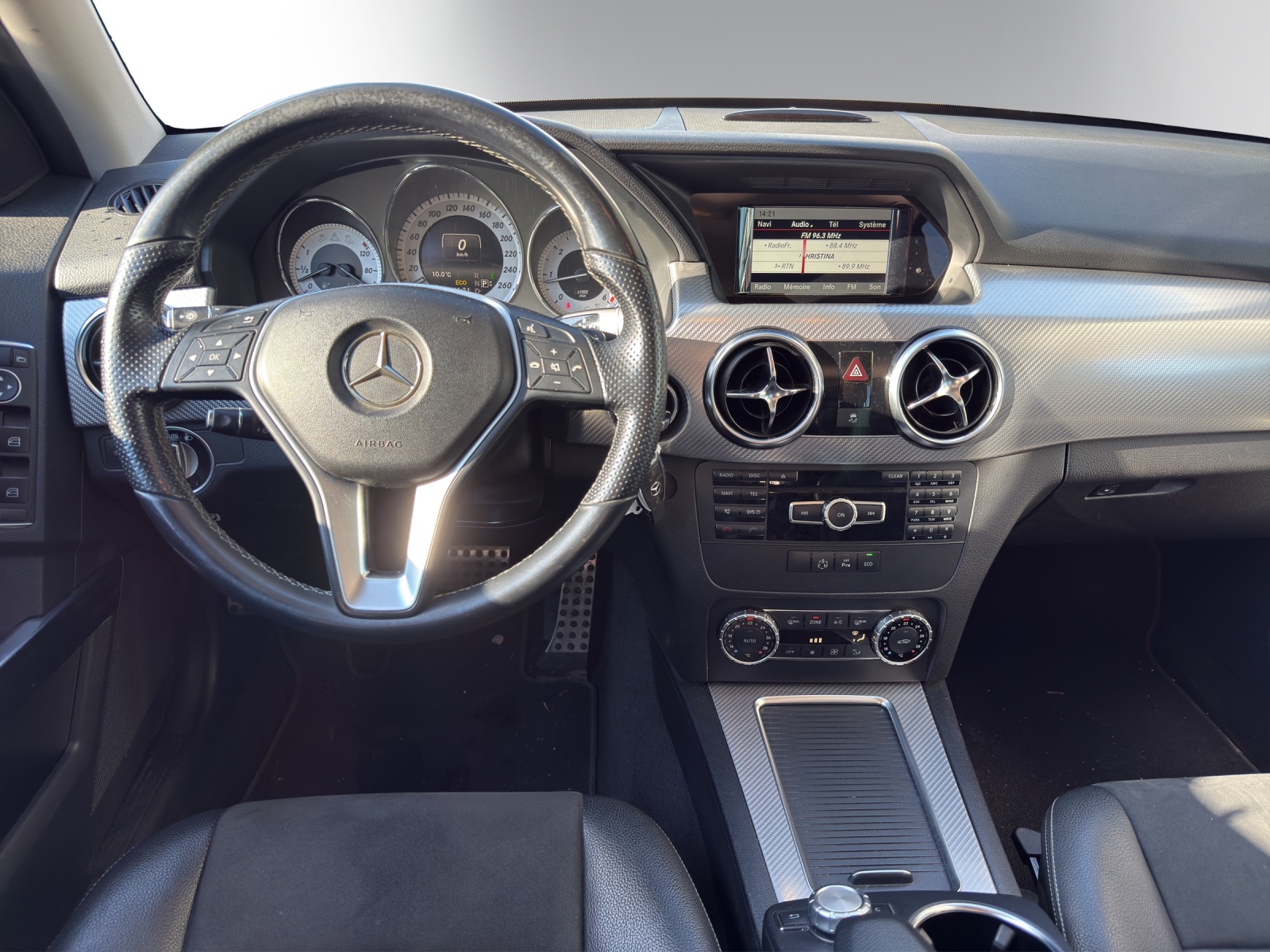 MERCEDES-BENZ GLK 220 BlueTEC 4Matic-image-9