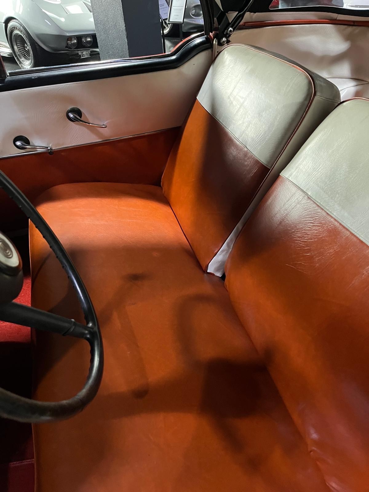NASH Metropolitan Cabriolet-image-7
