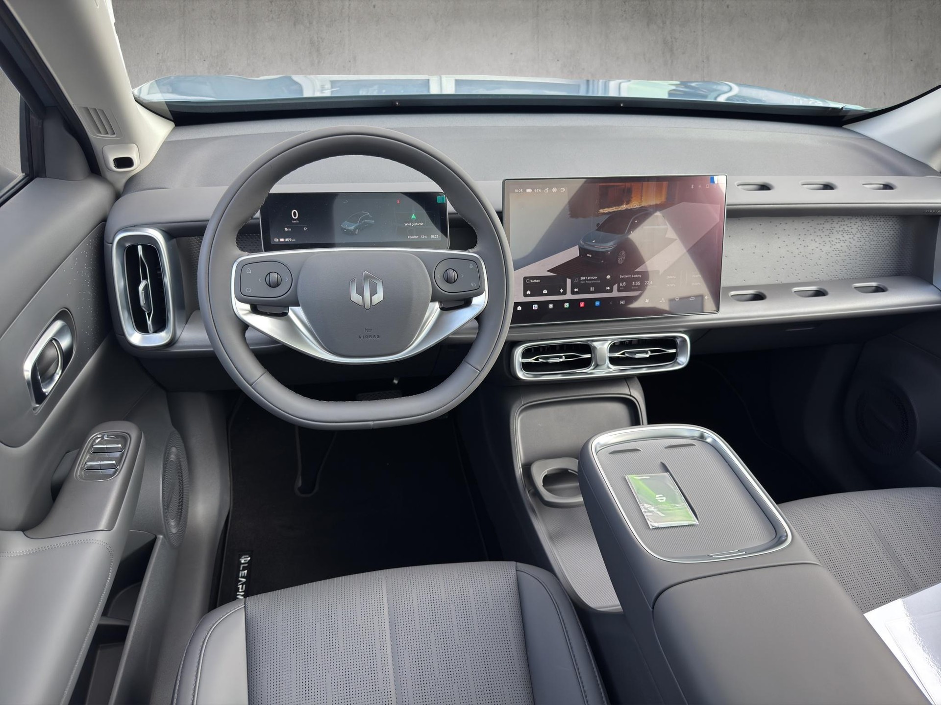 LEAPMOTOR B10 Design-image-14