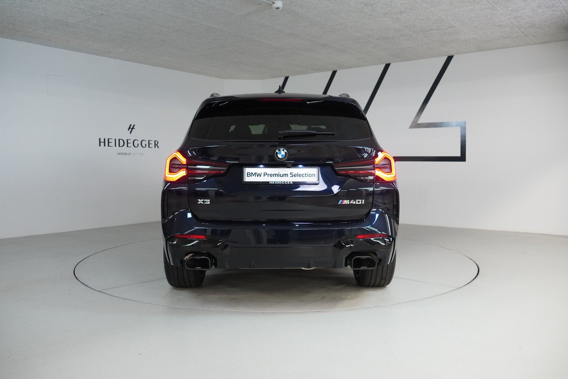 BMW X3 M40i Travel-image-5