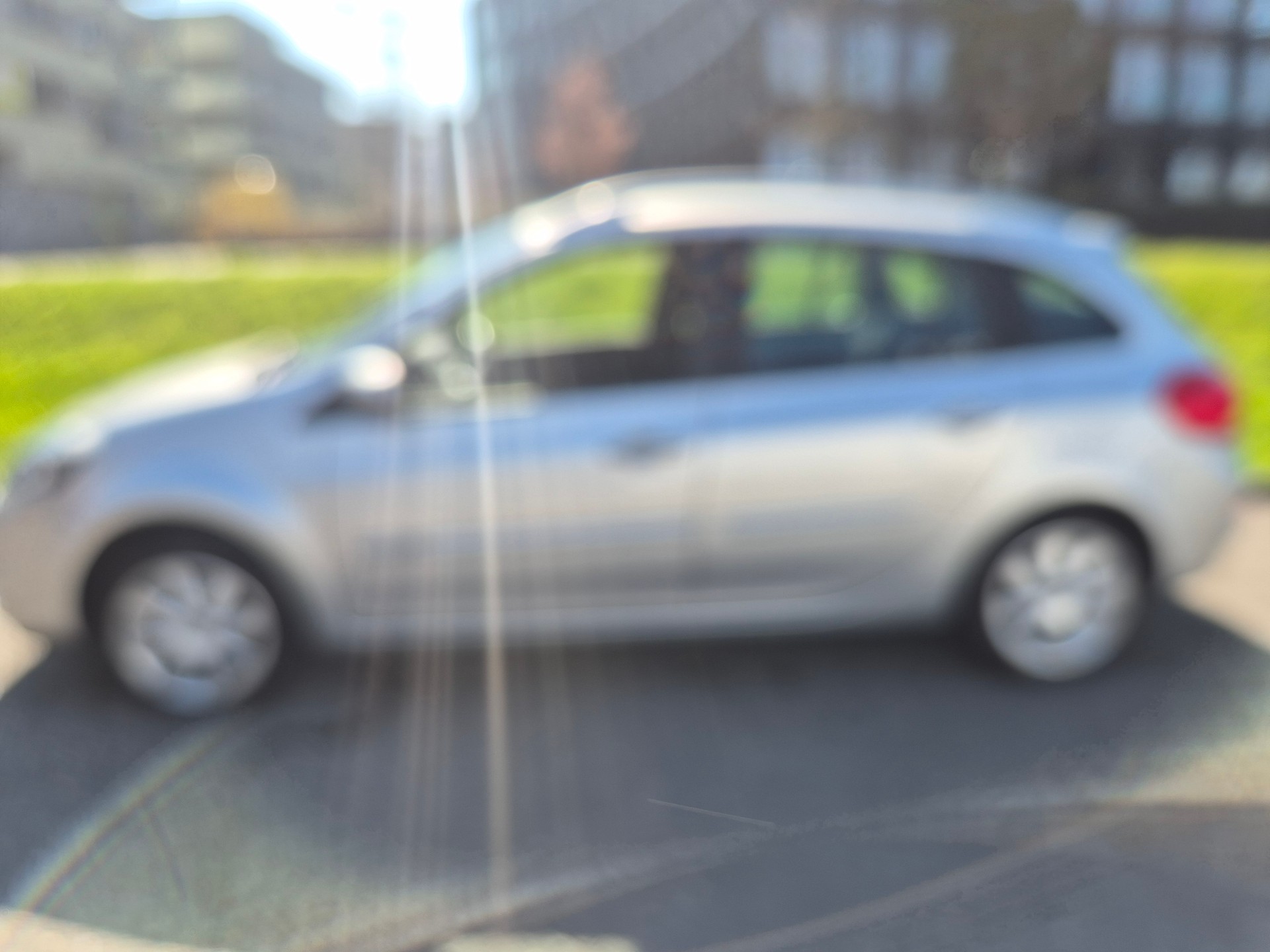 RENAULT Clio Grandtour 1.6 16V Exception Automatic-image-6