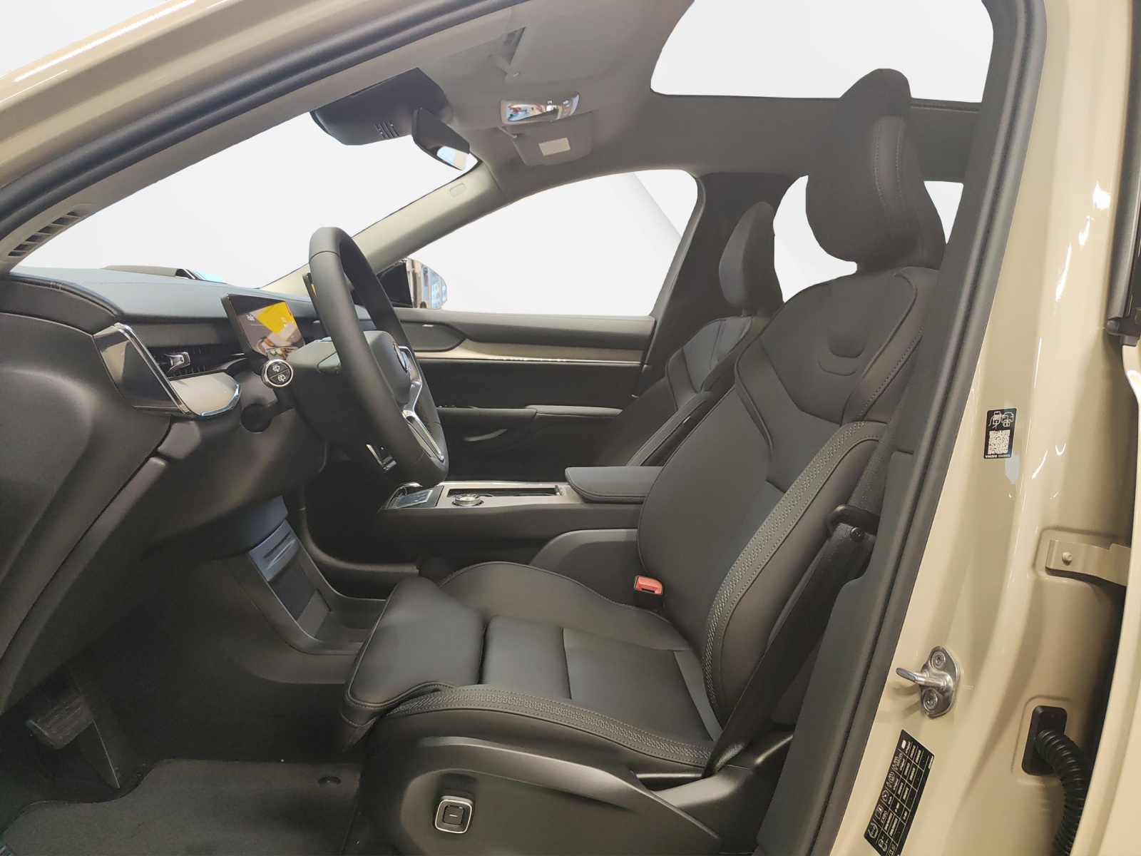 VOLVO EX90 Twin Performance Ultra AWD-showroom-element-3