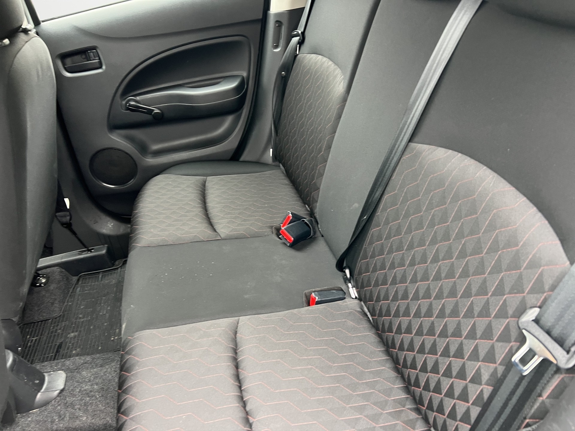 MITSUBISHI Space Star 1.2 Inform-image-11