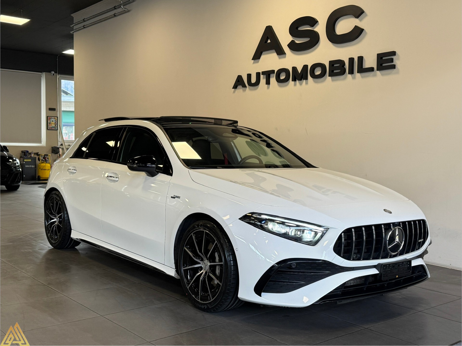 MERCEDES-BENZ A AMG 35 4Matic 8G-DCT *Facelift*