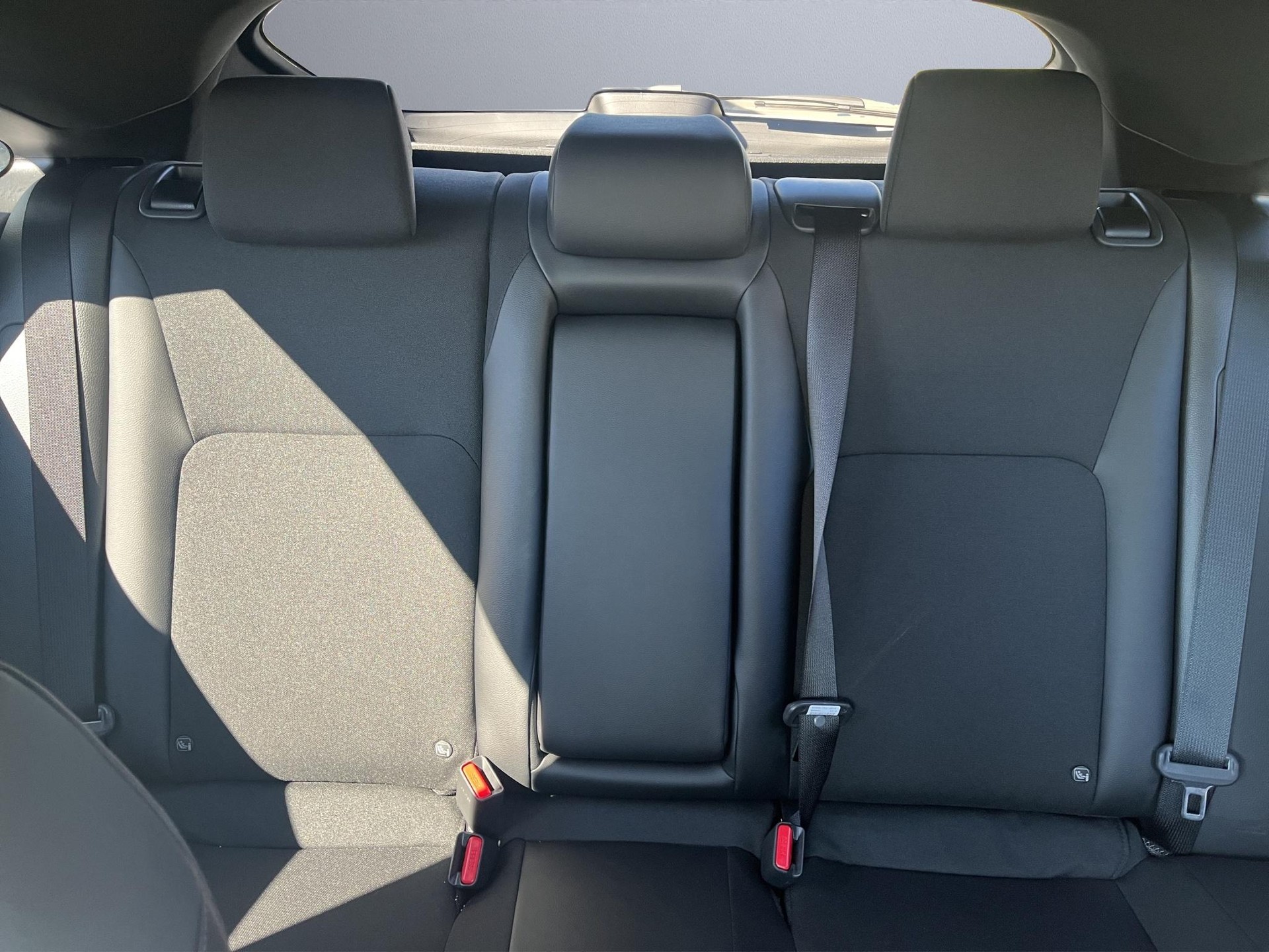 HONDA Civic 2.0 i-MMD Sport-image-11