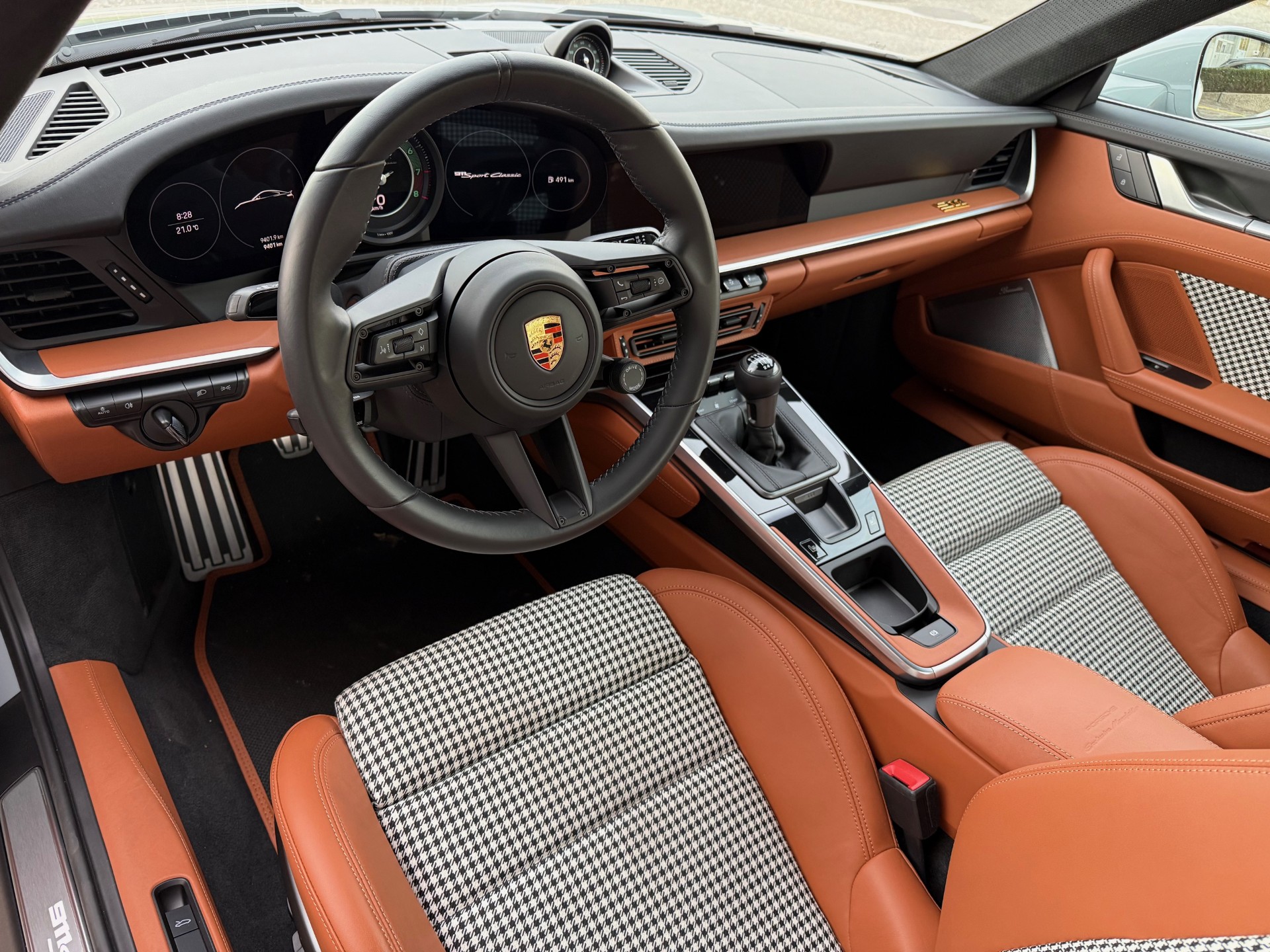 PORSCHE 911 Sport Classic PDK-image-8