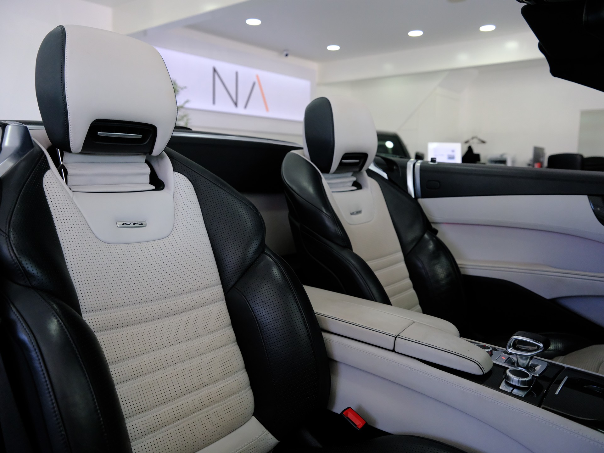 MERCEDES-BENZ SL 63 AMG Speedshift-image-15
