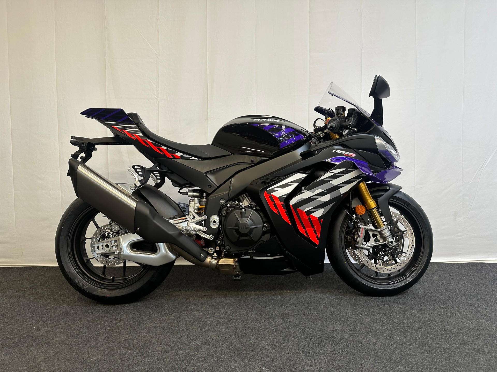 APRILIA RSV4 1100 E5+ Factory-image-1
