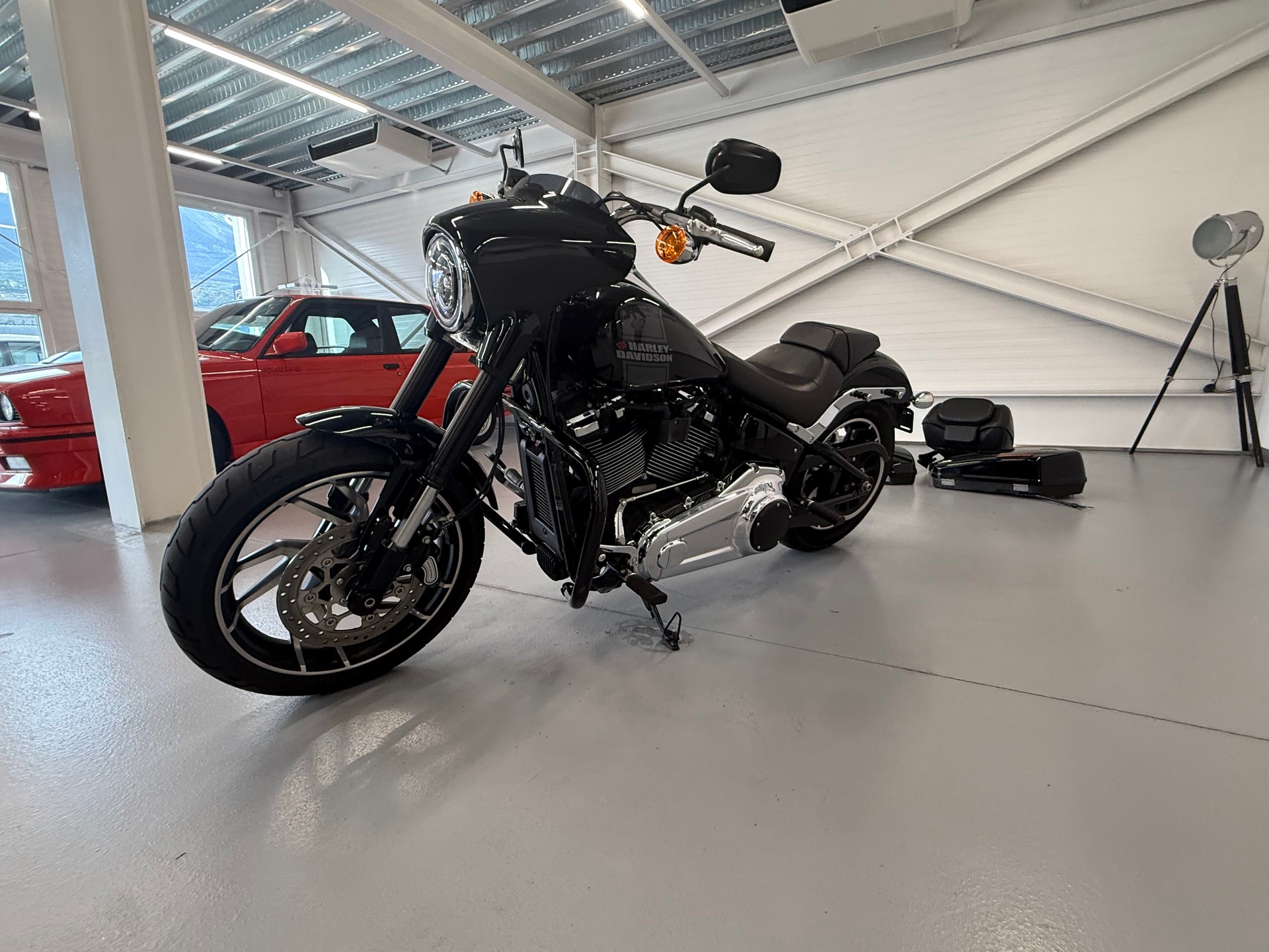 HARLEY-DAVIDSON FLSB Sport Glide 107-image-4