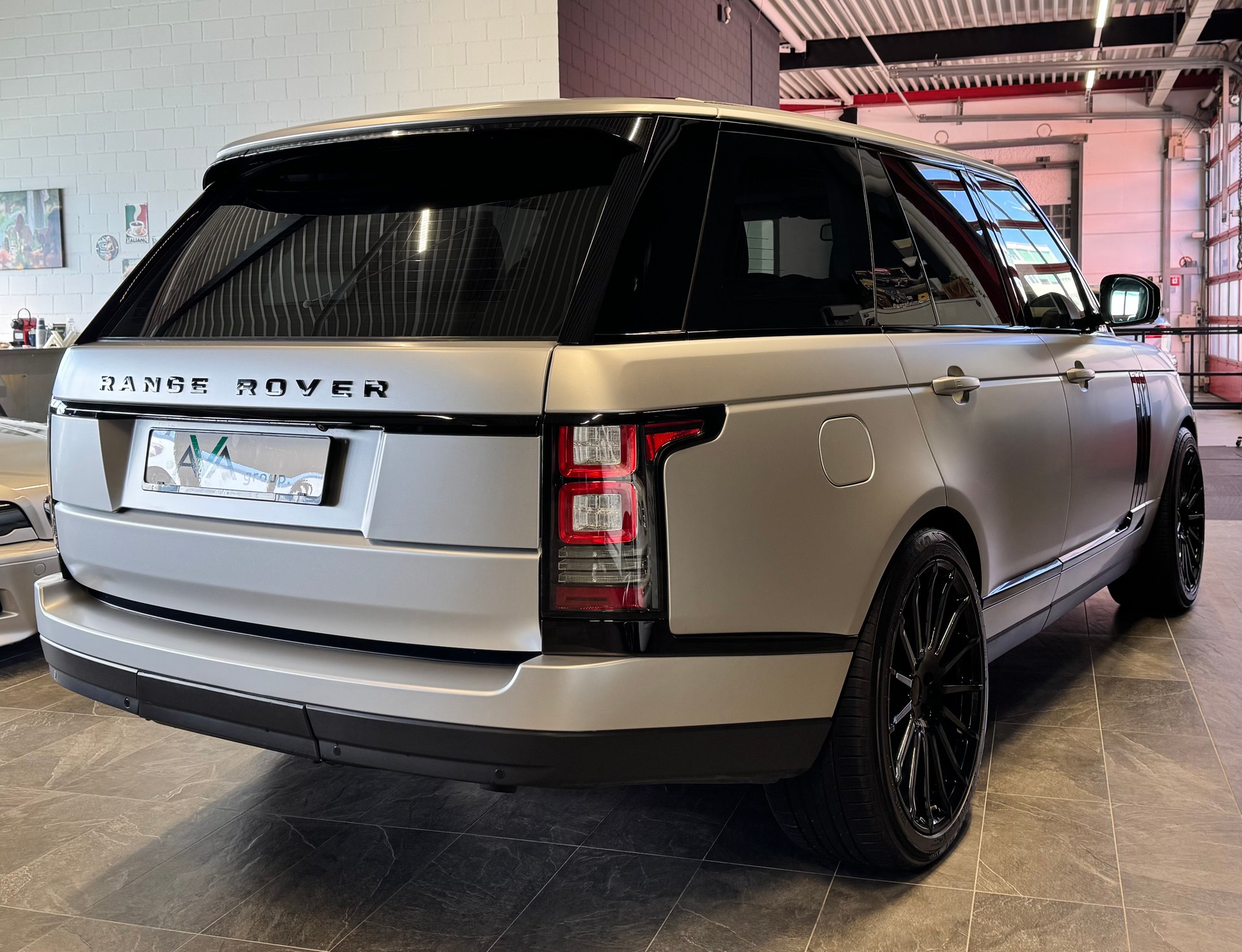 LAND ROVER Range Rover 4.4 SDV8 Vogue Automatic 🏖️SOMMER-AKTION!🏖️-image-5