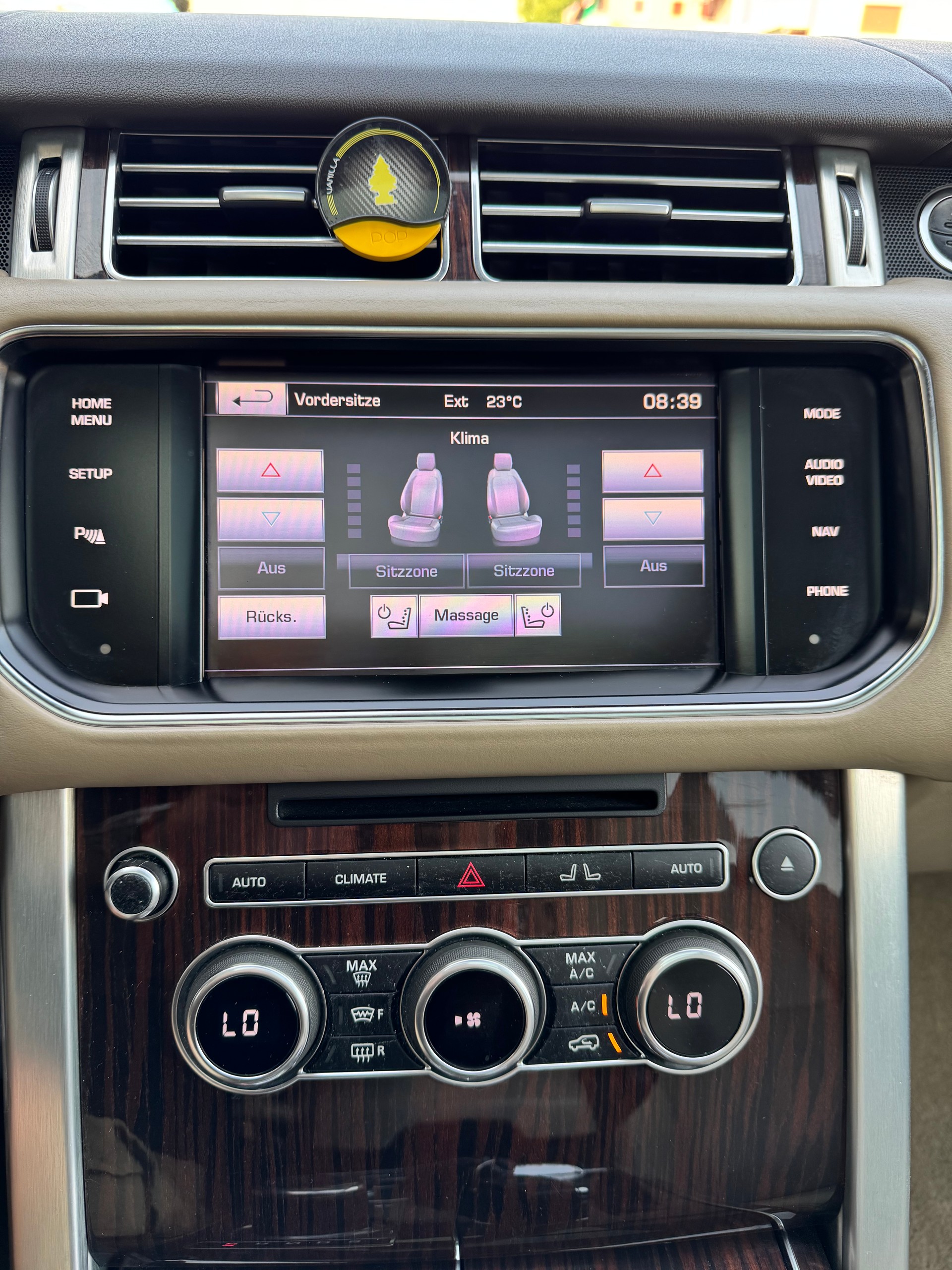 LAND ROVER Range Rover 4.4 SDV8 Vogue Automatic 🏖️SOMMER-AKTION!🏖️-image-14