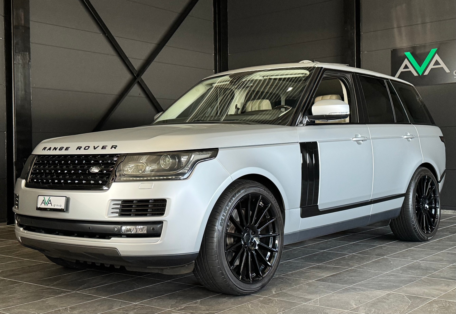 LAND ROVER Range Rover 4.4 SDV8 Vogue Automatic 🏖️SOMMER-AKTION!🏖️