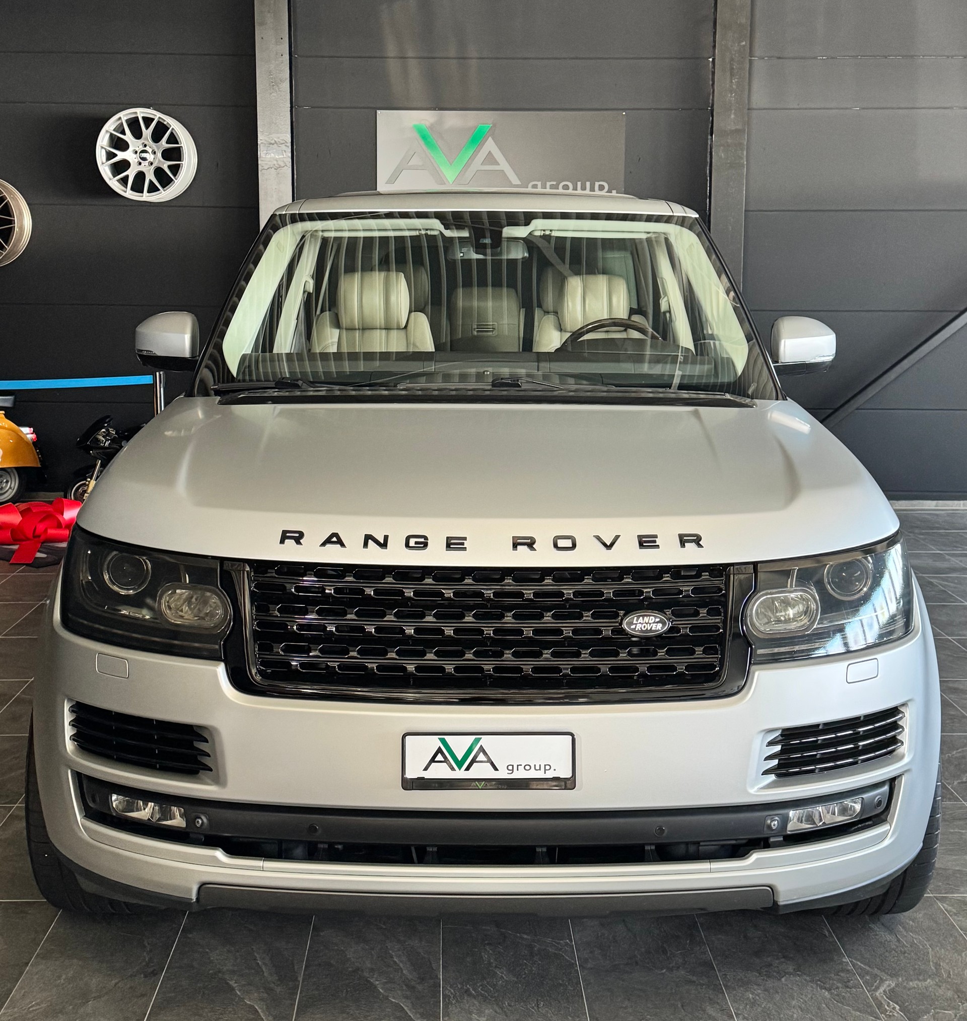 LAND ROVER Range Rover 4.4 SDV8 Vogue Automatic 🏖️SOMMER-AKTION!🏖️-image-2