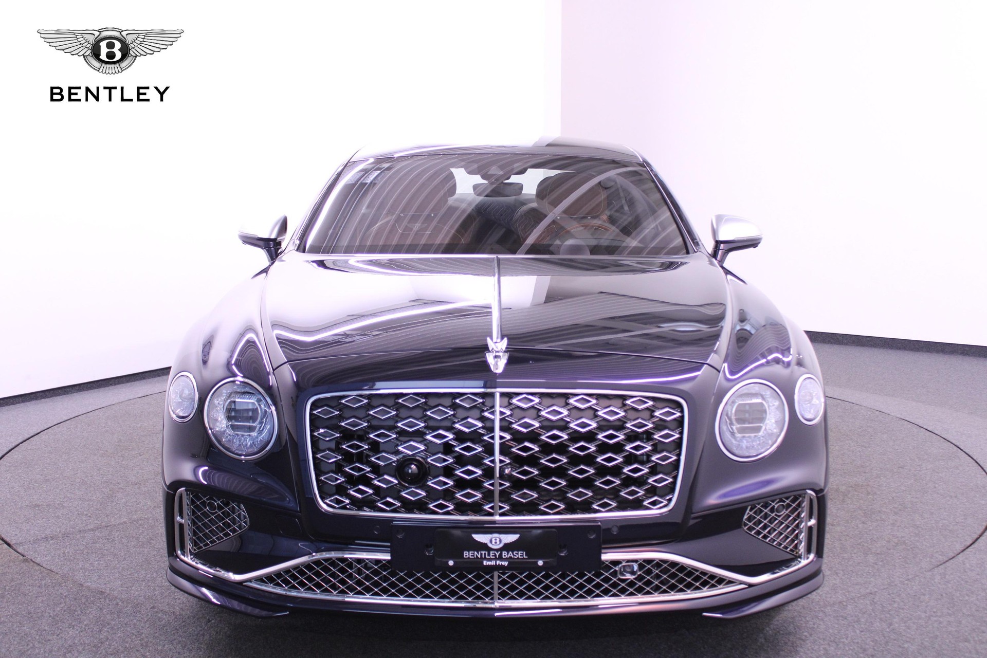 BENTLEY Flying Spur 4.0 V8 Mulliner-image-9