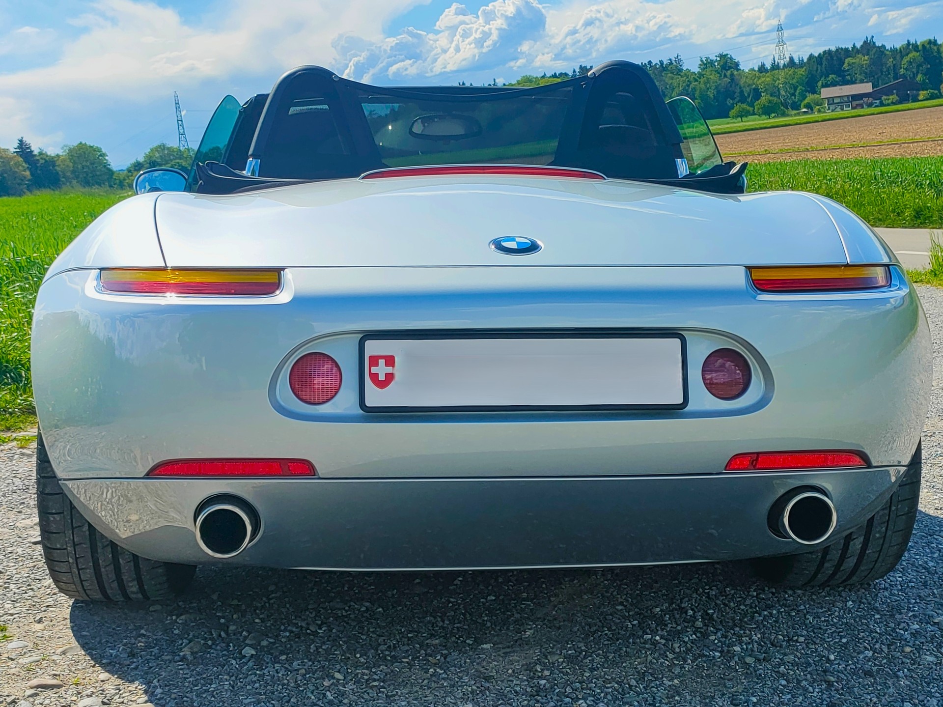 BMW 5.0 V8-image-3