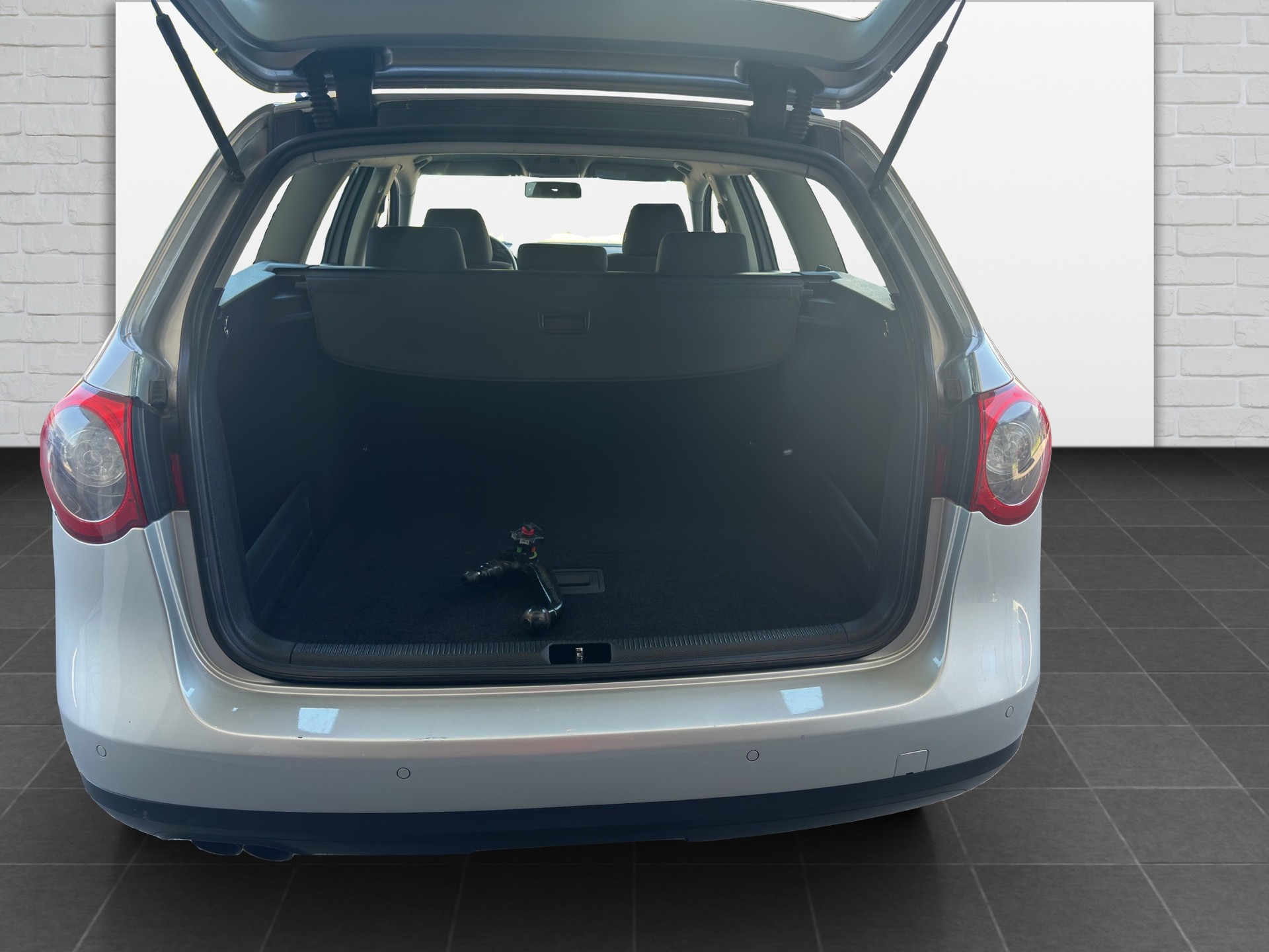 VW Passat Variant 2.0 TDI Comfortline DSG-image-11