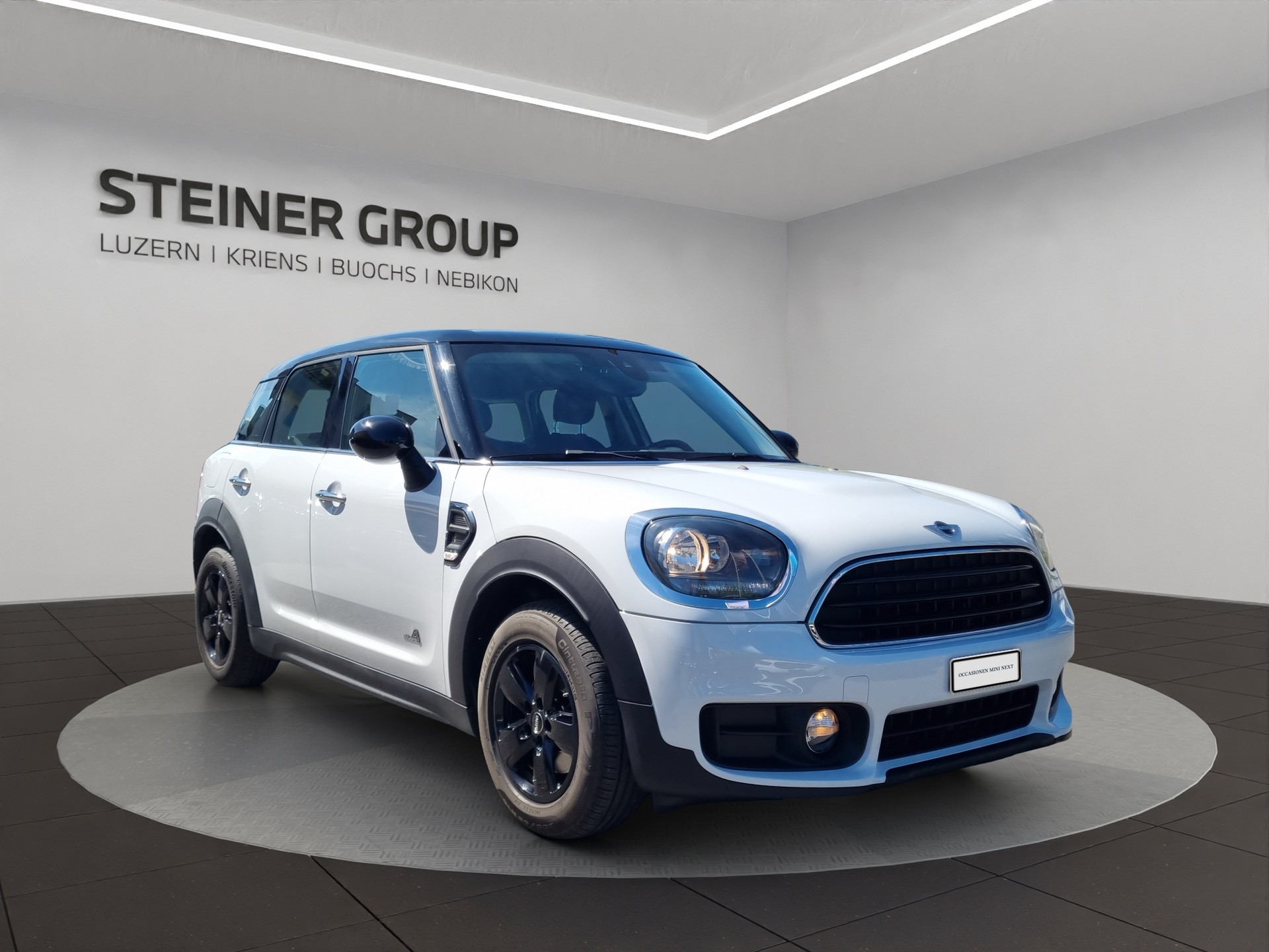 MINI Countryman Cooper ALL4 Steptronic-showroom-element-2