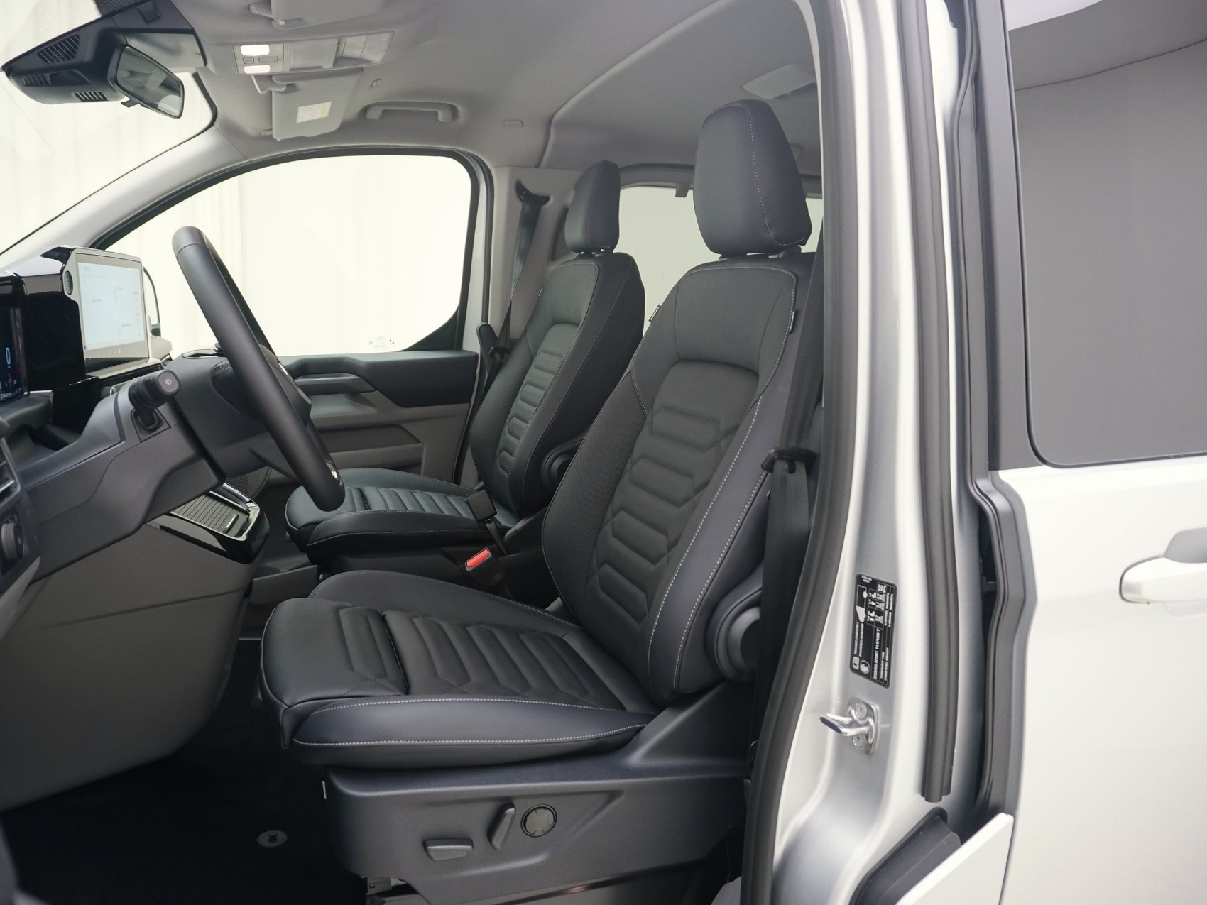 FORD Tourneo Custom 320 L2 2.0 TDCI 4x4 Titanium X-image-7