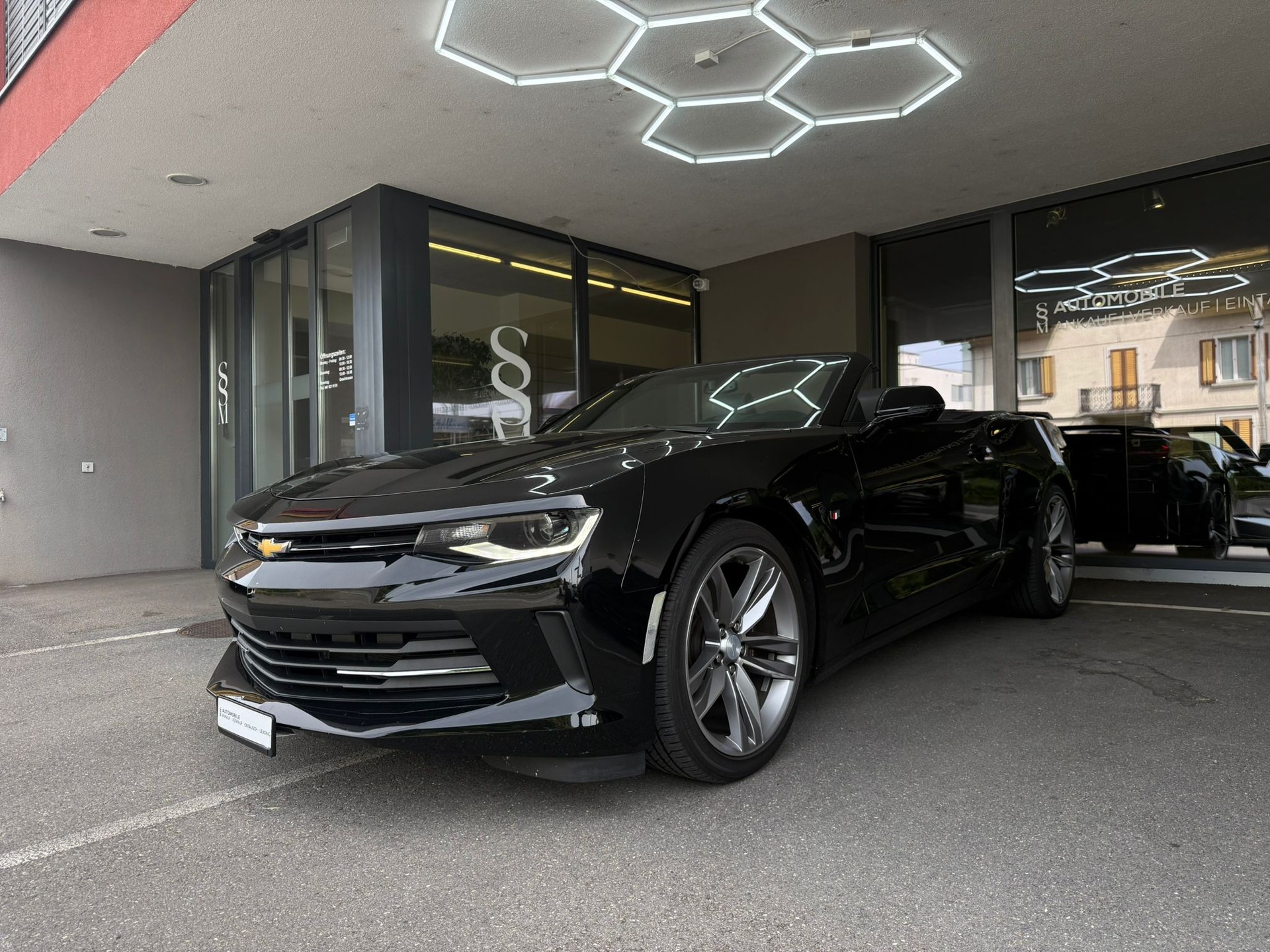 CHEVROLET Camaro 2.0 Turbo Convertible Automatic-showroom-element-1