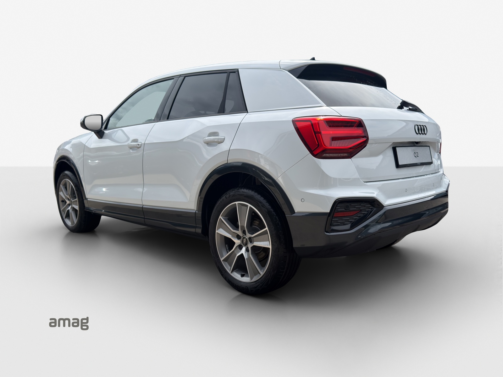AUDI Q2 35 TFSI advanced S-tronic-showroom-element-2