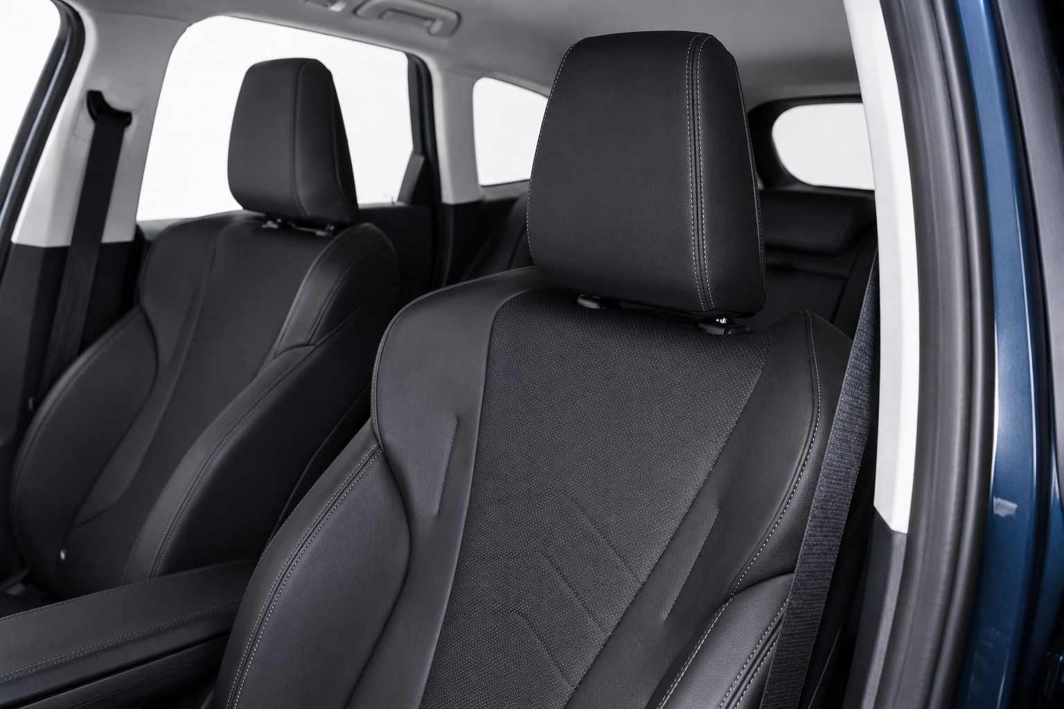 BMW X1 20d xDrive CH FAHRZEUG-image-15