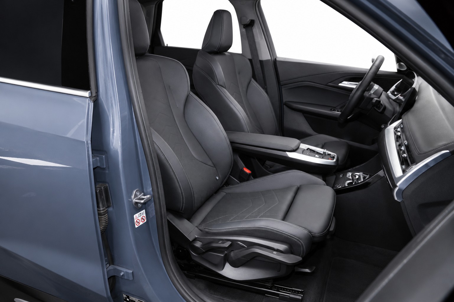 BMW X1 20d xDrive CH FAHRZEUG-image-8