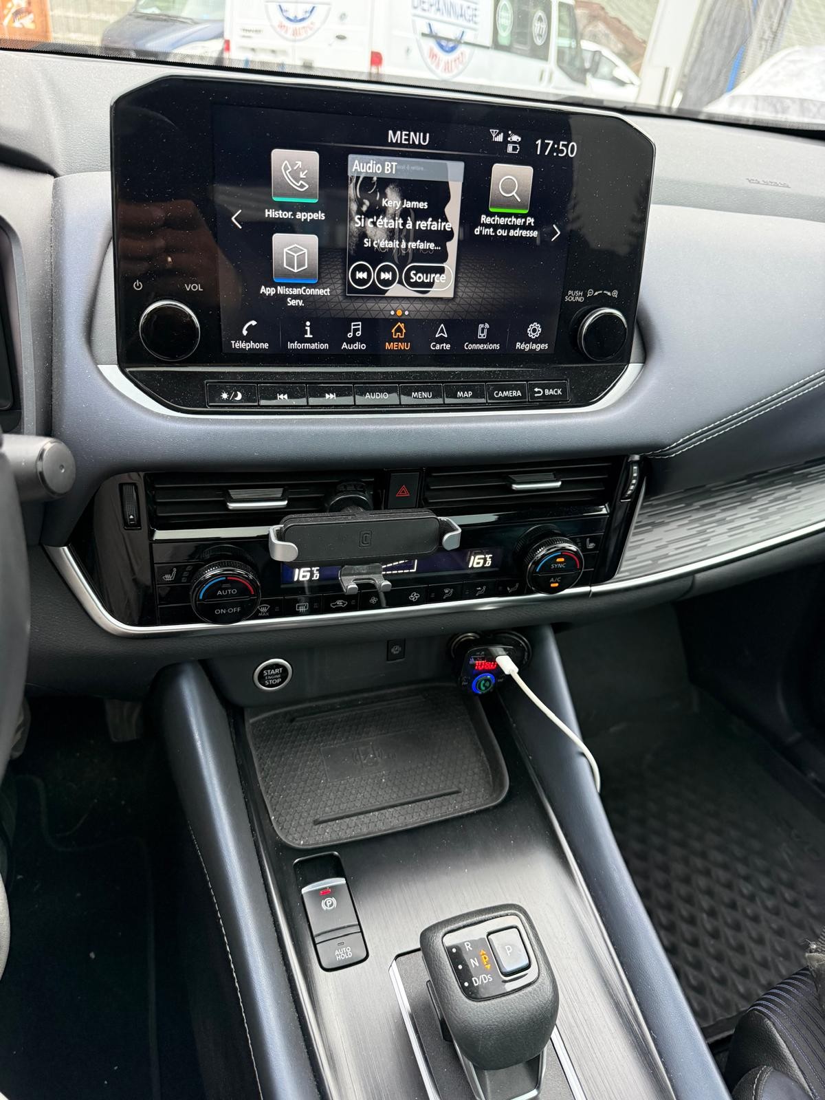 NISSAN Qashqai 1.3 DIG-T MHEV Tekna Xtronic 4x4-image-6
