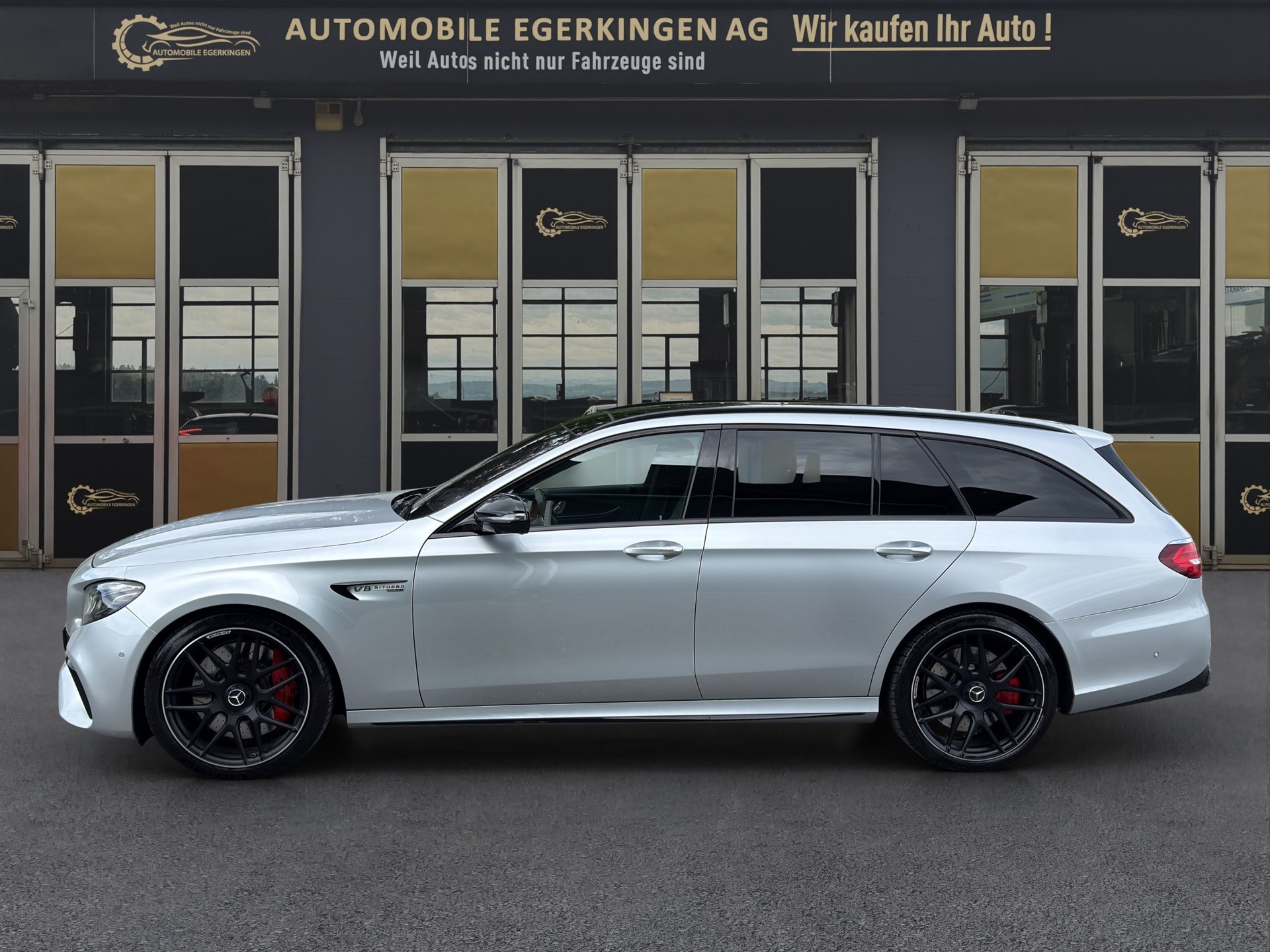 MERCEDES-BENZ E 63 S AMG 4matic+ Kombi-image-7