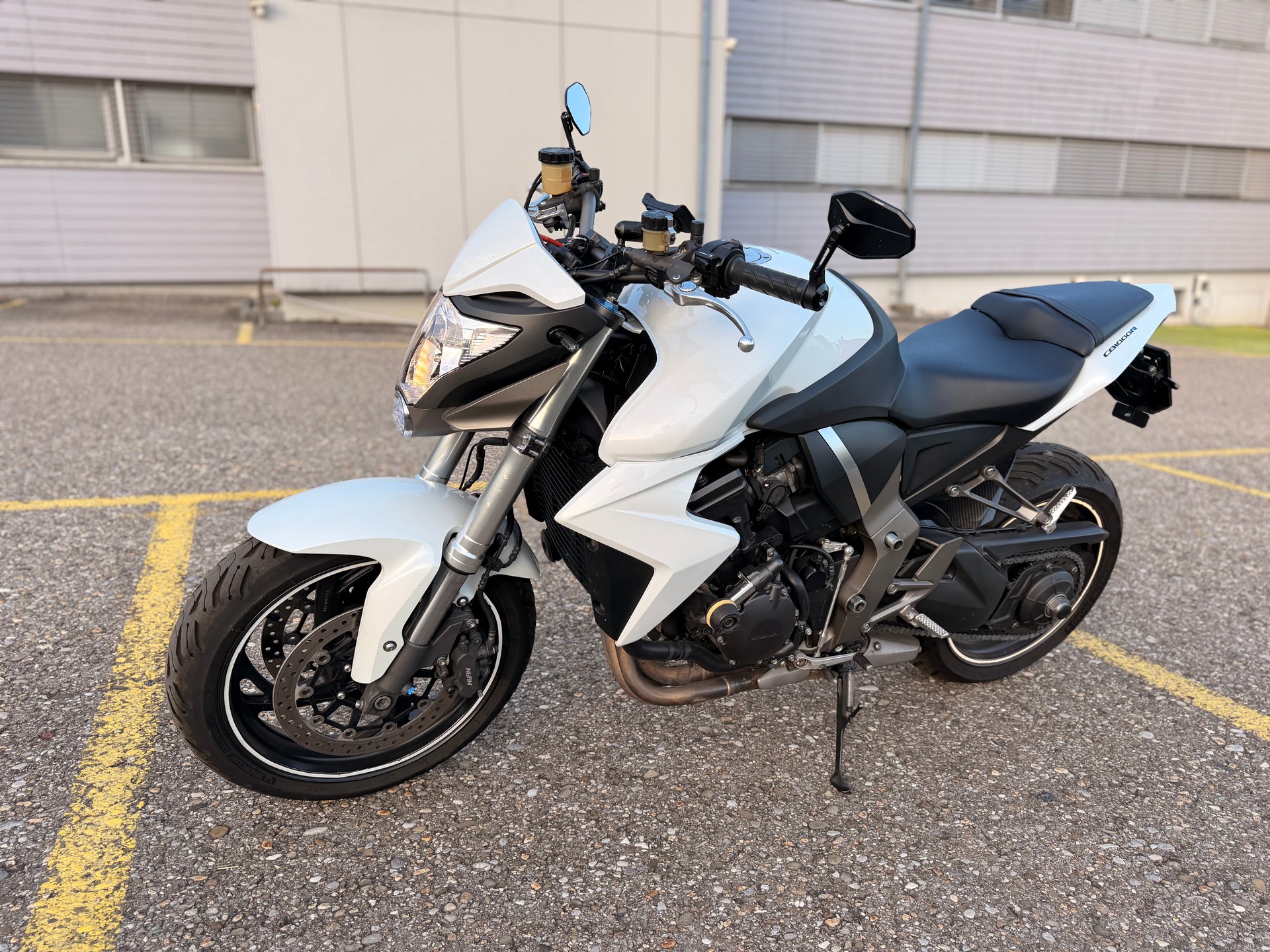 HONDA CB 1000 R ABS-image-0