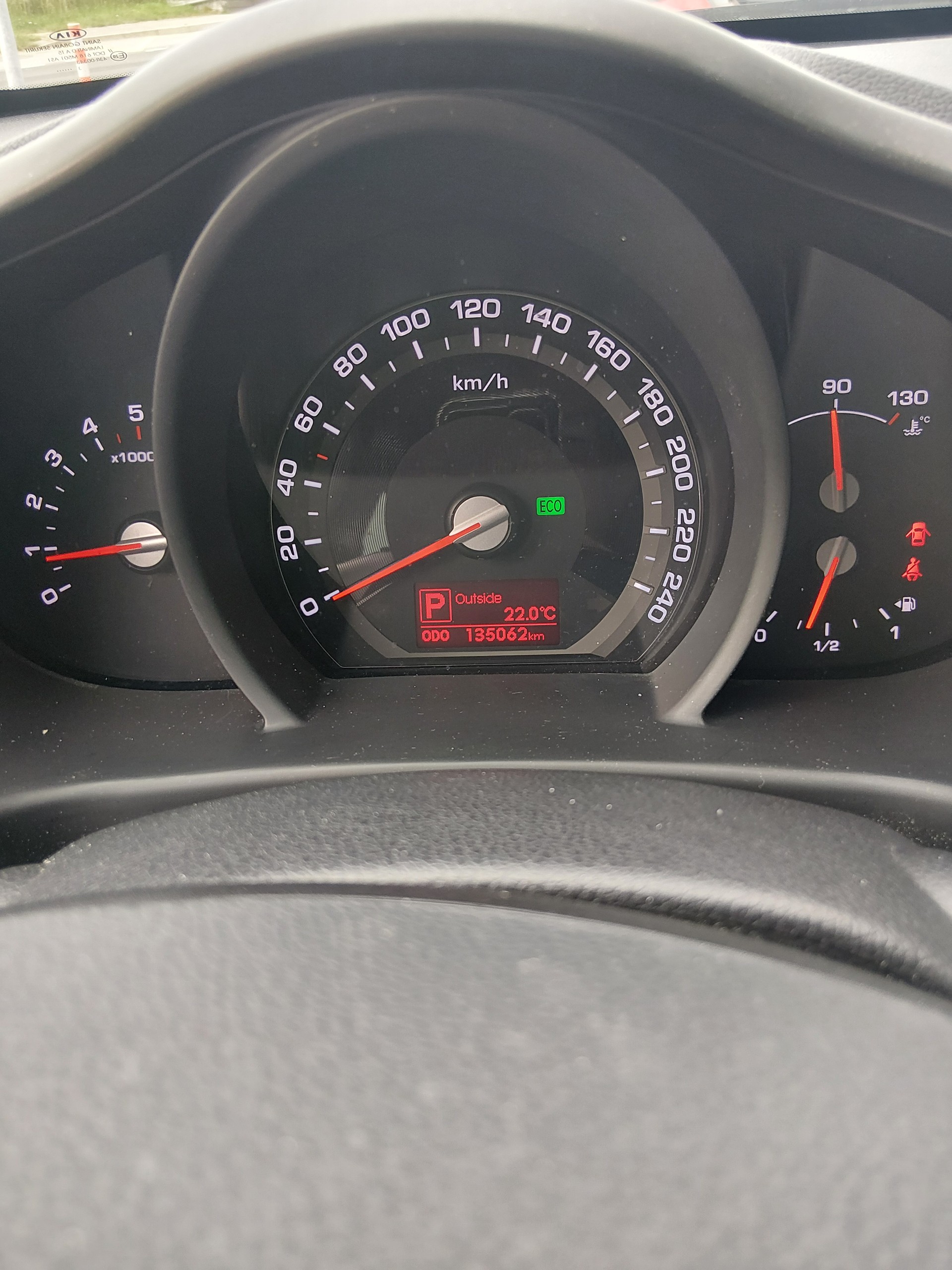 KIA Sportage 2.0 CRDi Trend 4WD Automatic-image-6
