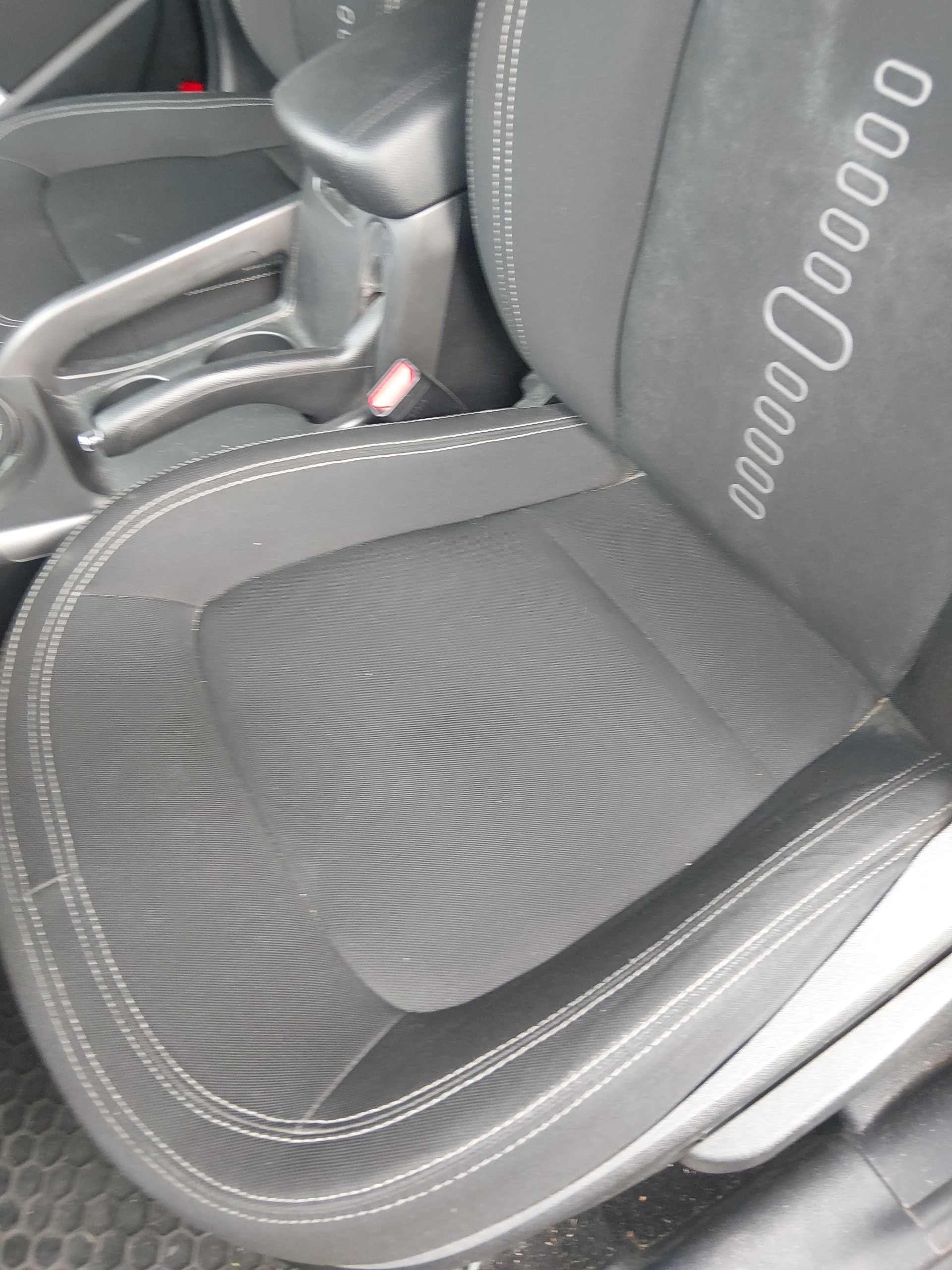 KIA Sportage 2.0 CRDi Trend 4WD Automatic-image-9
