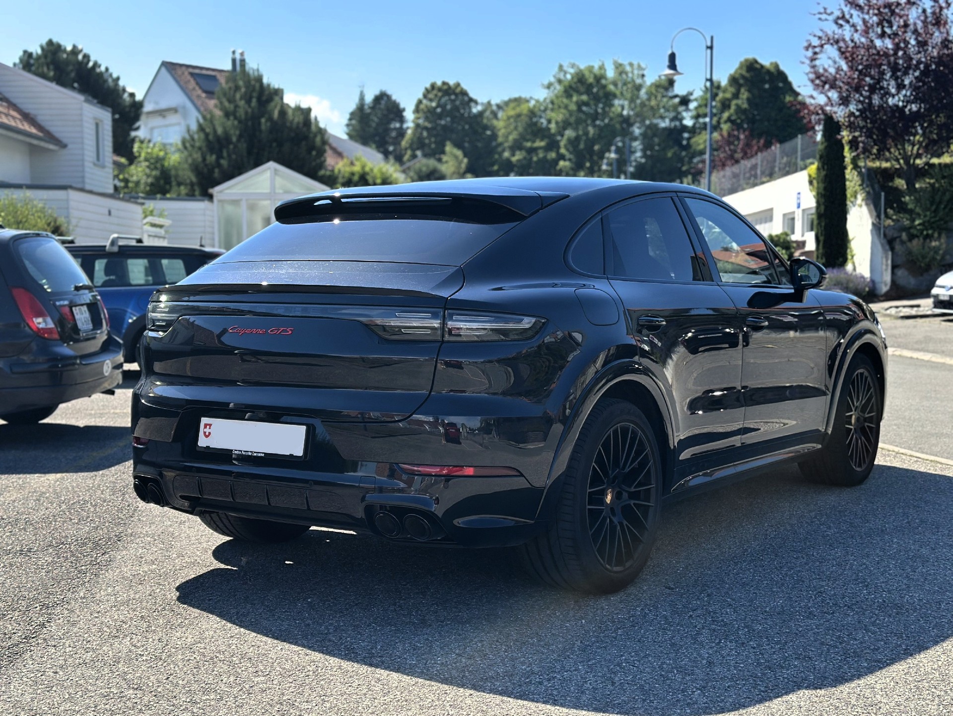 PORSCHE Cayenne GTS Coupé-showroom-element-2
