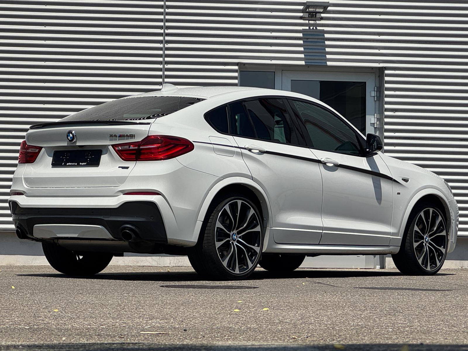 BMW X4 M 40i Steptronic-showroom-element-1