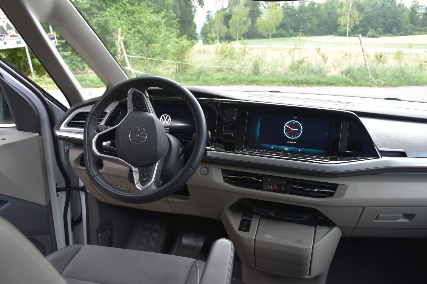 VW Multivan T7 2.0 TSI Life Edition DSG-image-9