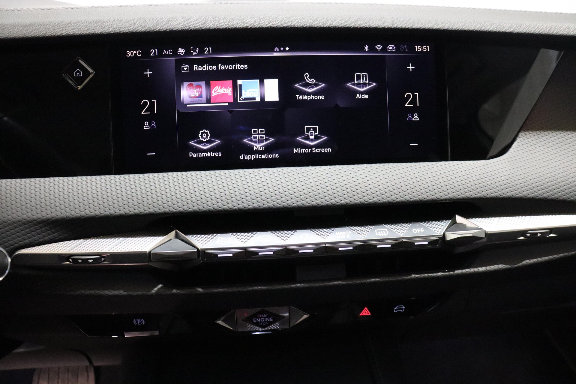 DS AUTOMOBILES 4 1.2 PureTech Trocadero-image-10