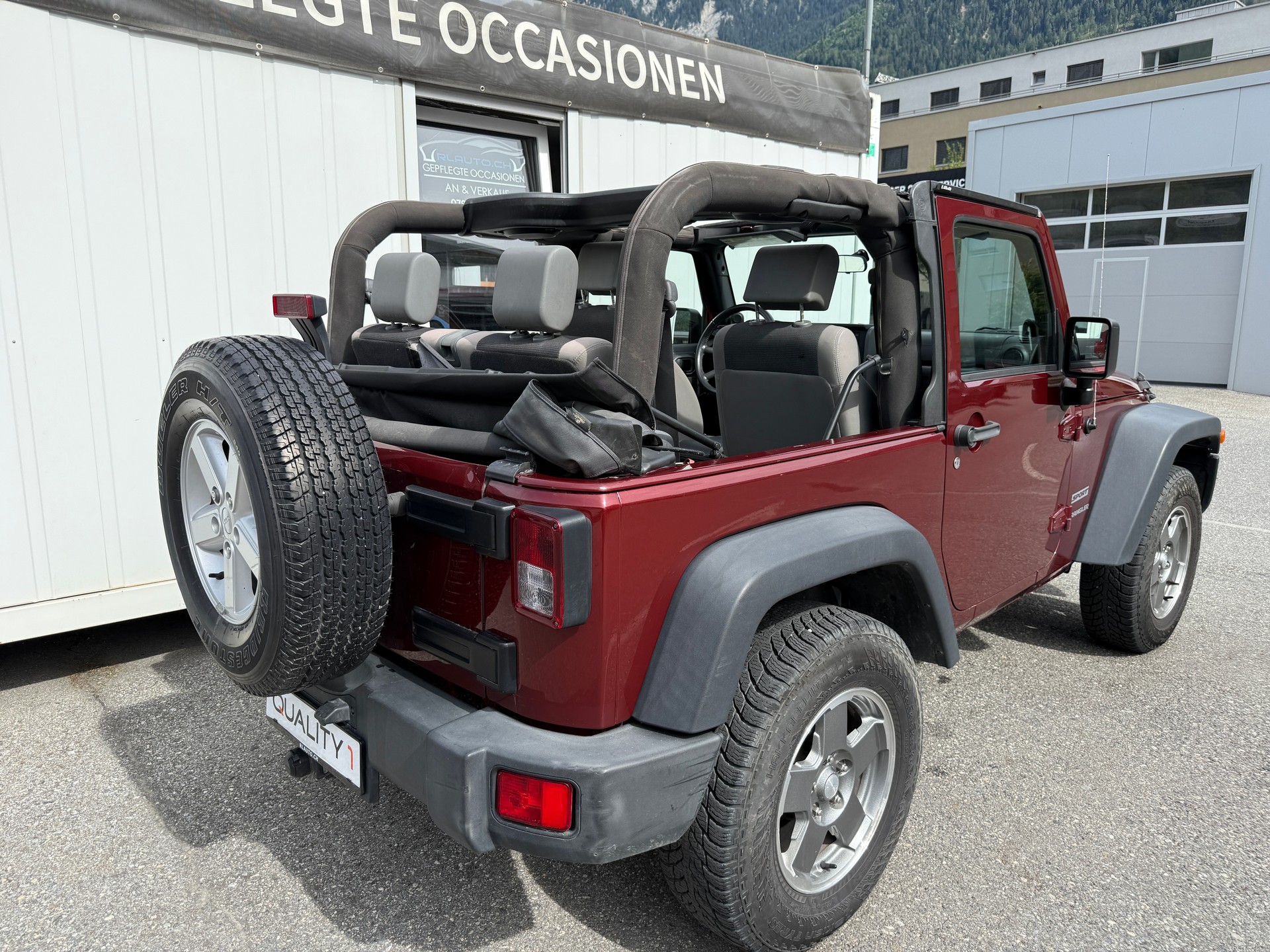JEEP Wrangler 2.8 CRD Sport Automatic Softtop *FRISCH AB MFK*LED-SCHEINWERFER* ZAHNRIEMEN ERSETZT* SERVICE FRISCH*-showroom-element-2