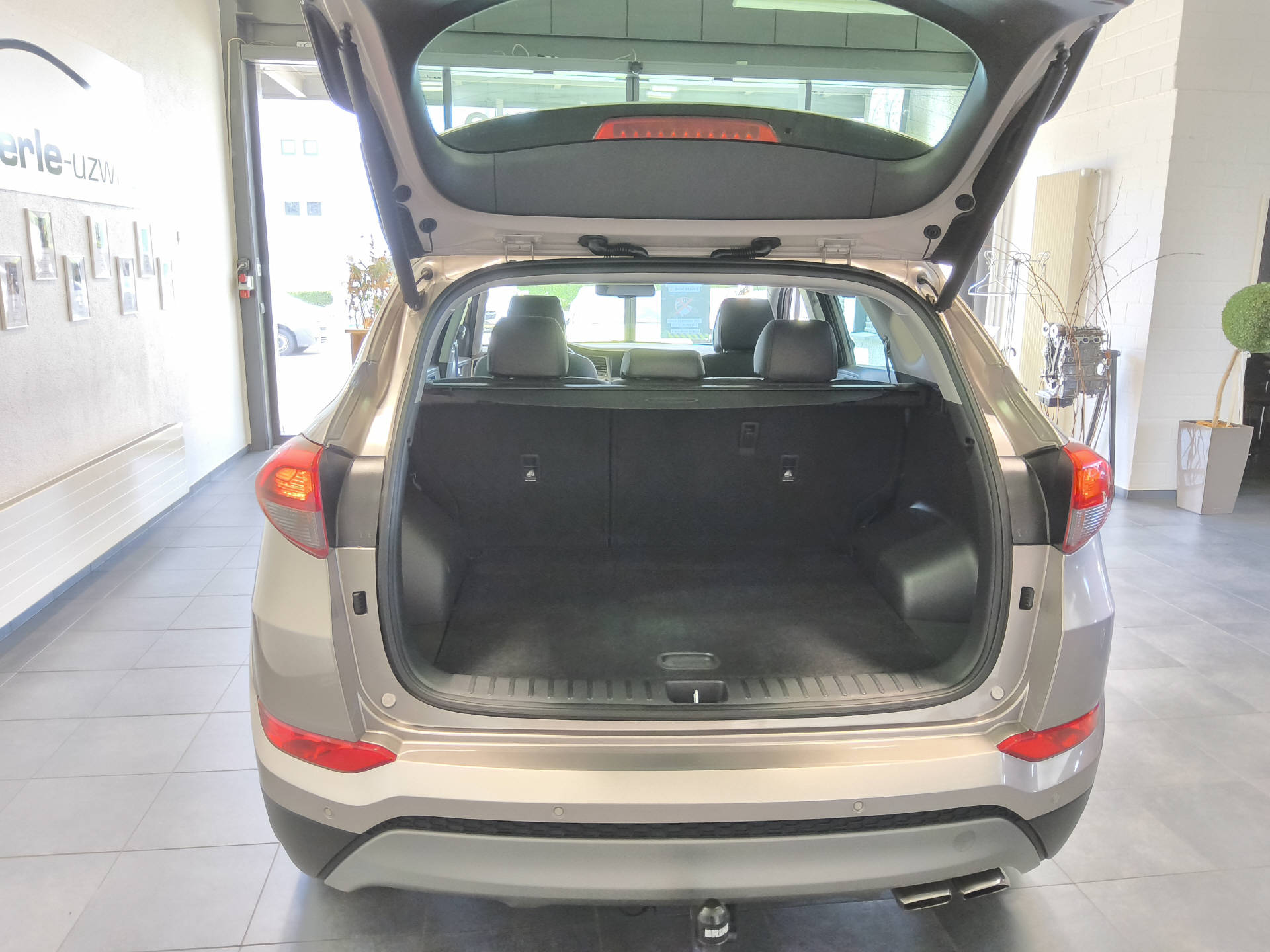 HYUNDAI Tucson 2.0 CRDi 185 Vertex 4WD-image-9