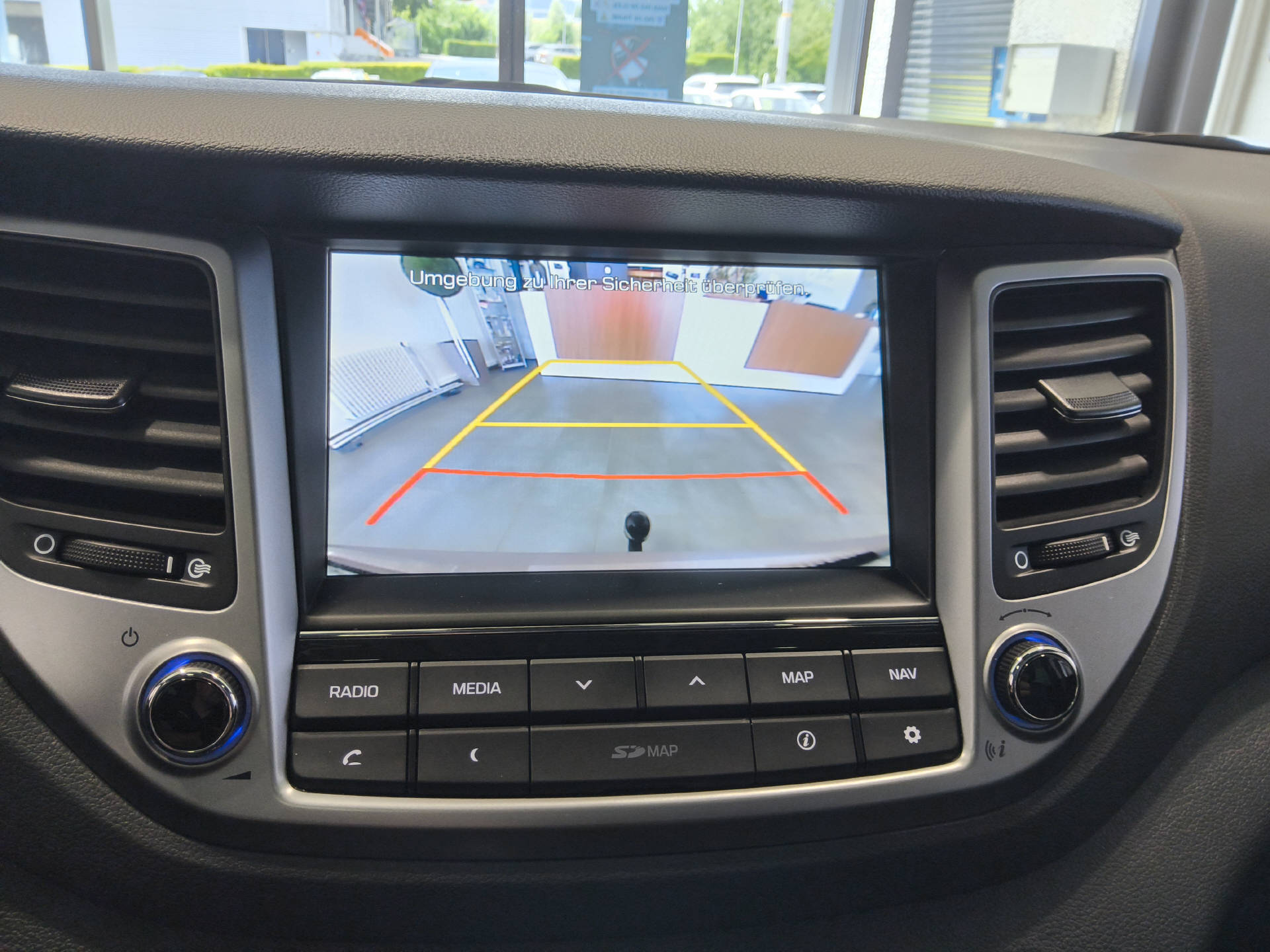HYUNDAI Tucson 2.0 CRDi 185 Vertex 4WD-image-17