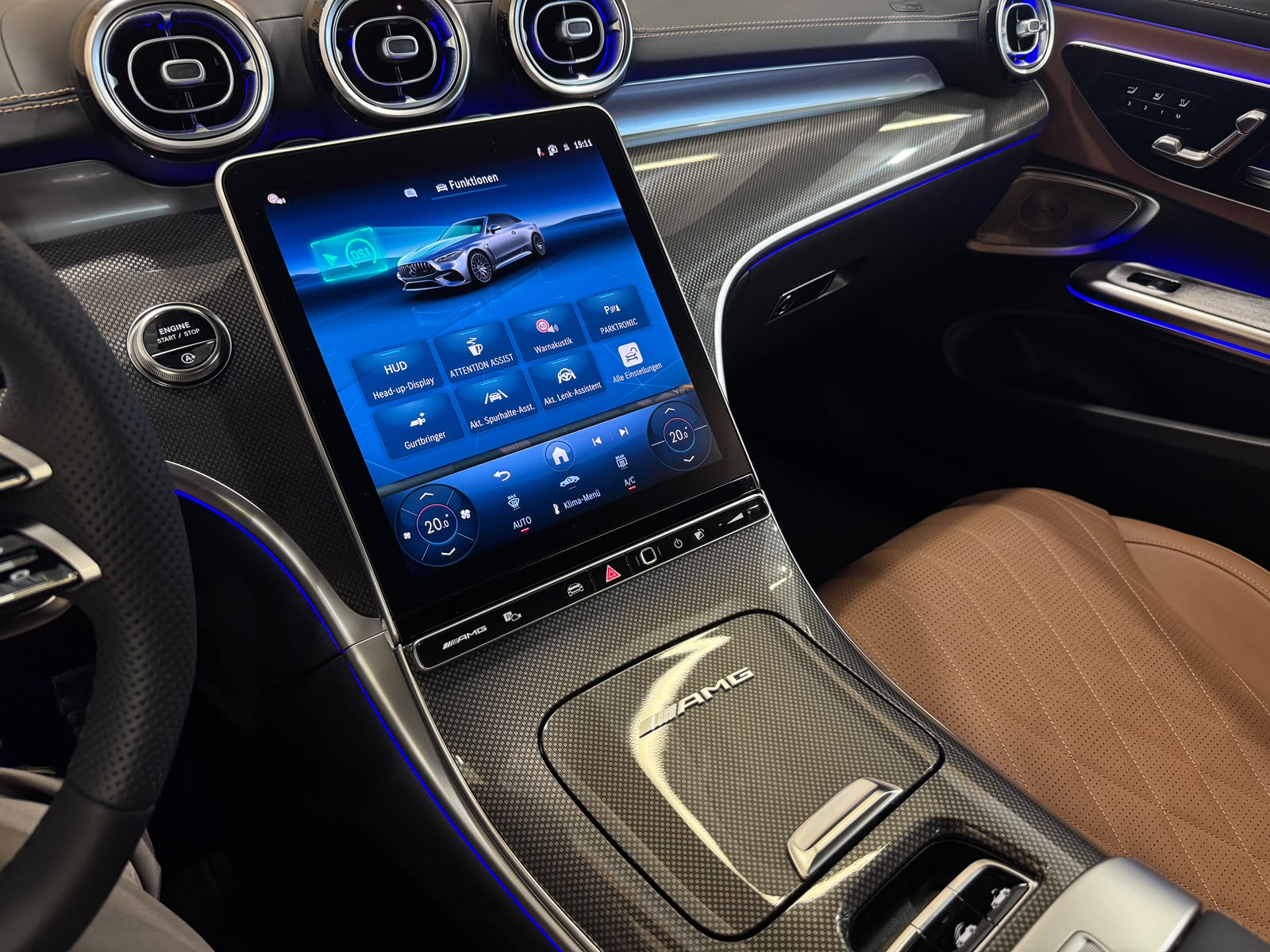 MERCEDES-BENZ CLE AMG 53 Cabrio 4Matic+ 9G-Tronic-image-16