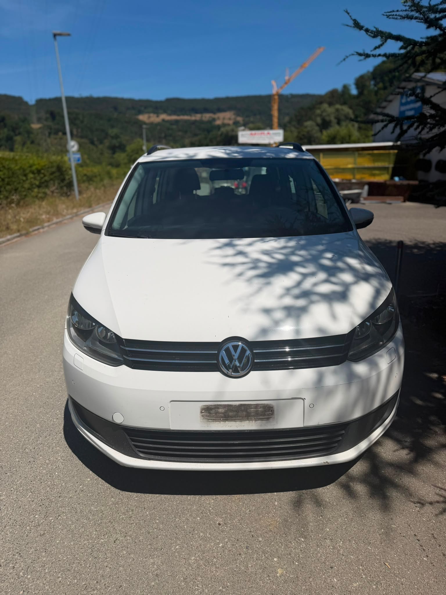 VW Touran 1.4 TSI Trendline DSG-image-8