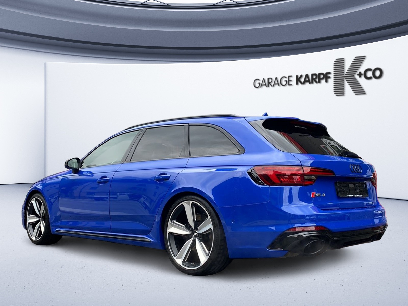 AUDI RS4 Avant 2.9 TFSI quattro tiptronic-image-2
