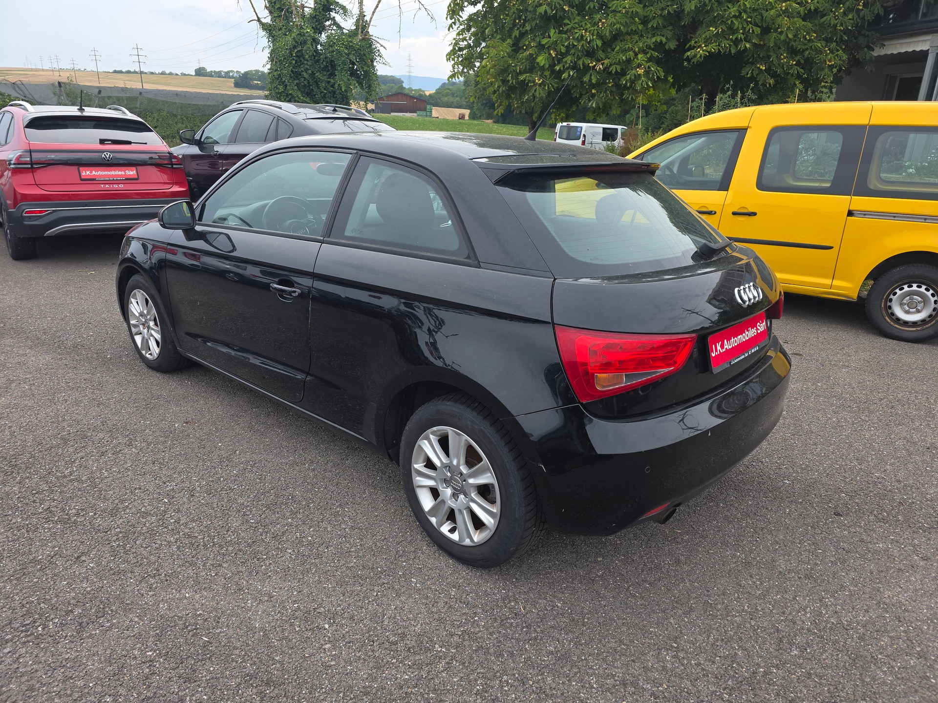 AUDI A1 1.2 TFSI Attraction-image-7