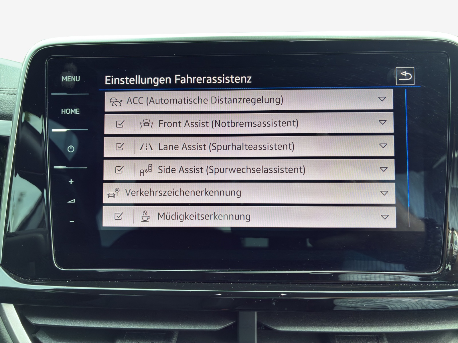 VW T-Roc 2.0 TDI SCR R-Line 4Motion DSG-image-13
