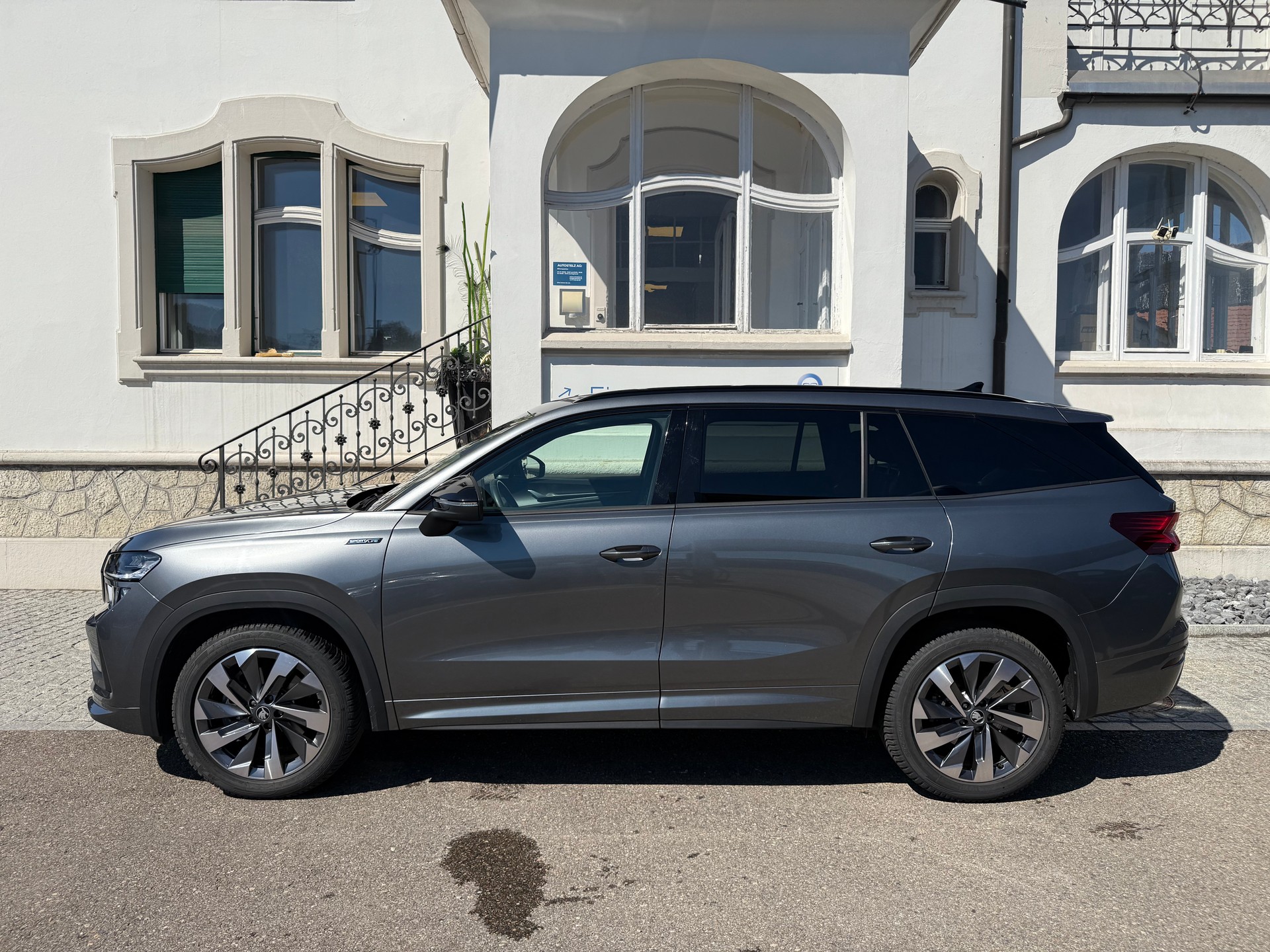 SKODA Kodiaq 2.0 TSI SportLine 4x4 7 SITZER-showroom-element-3